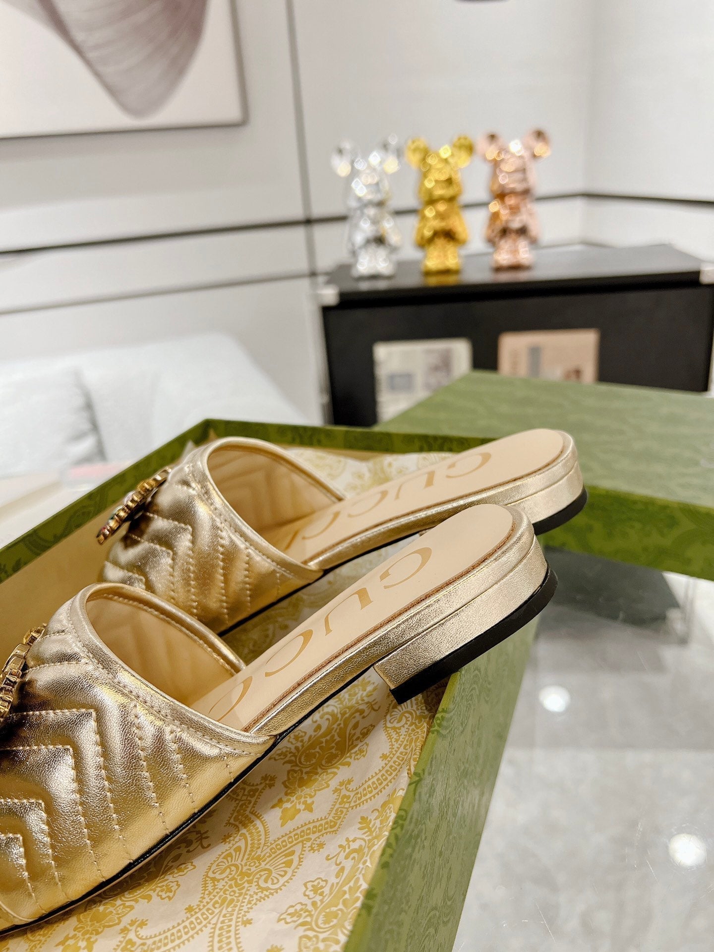 GUCCI SPARKLE CRYSTAL SLIDE SANDAL METALLIC GOLD CALFSKIN