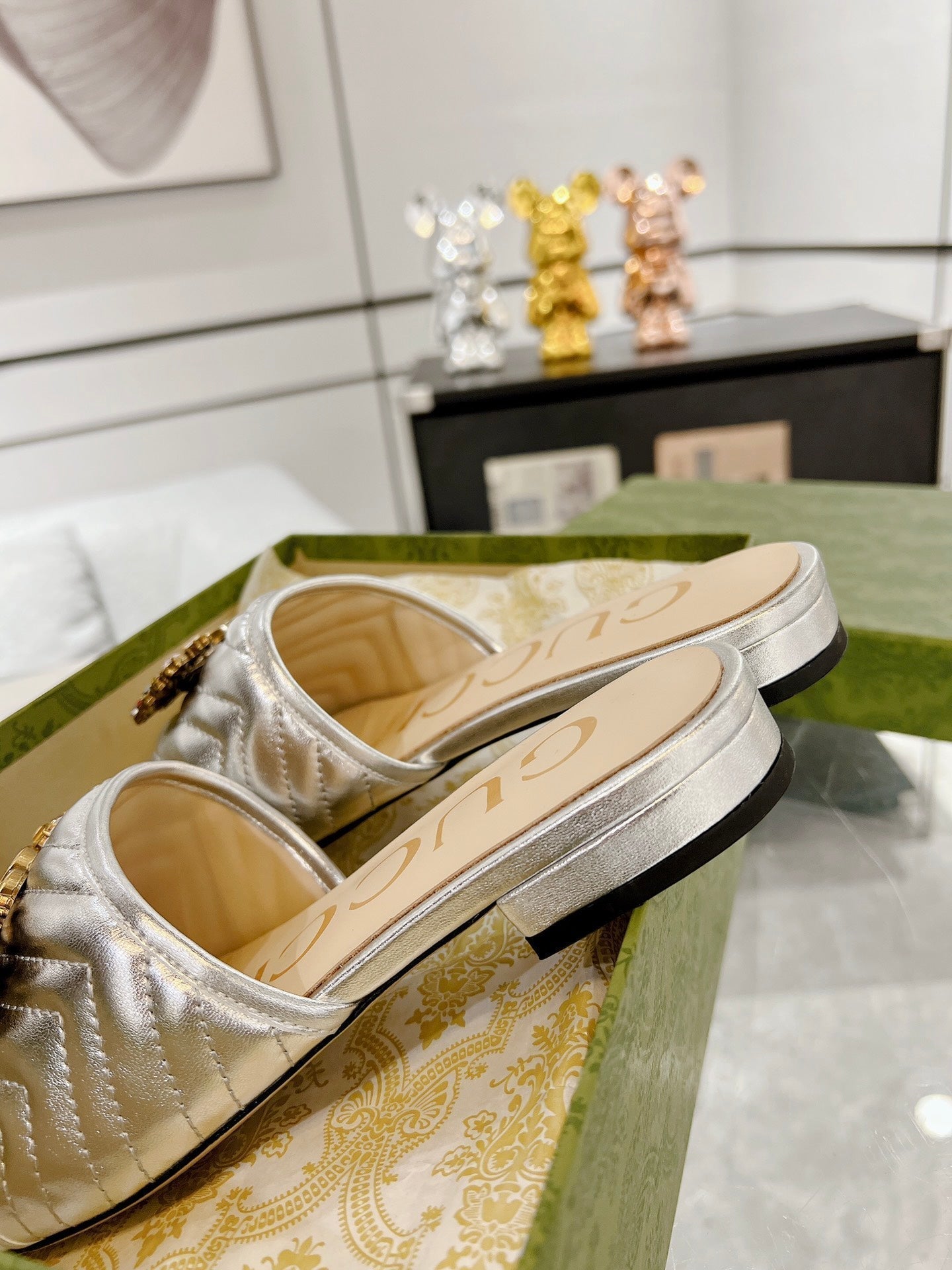GUCCI SPARKLE CRYSTAL SLIDE SANDAL SILVER CALFSKIN