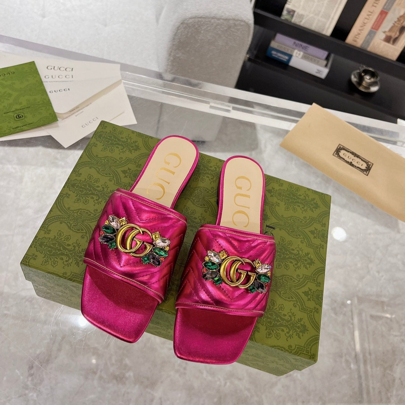 GUCCI SPARKLE CRYSTAL SLIDE SANDAL METALLIC PINK CALFSKIN
