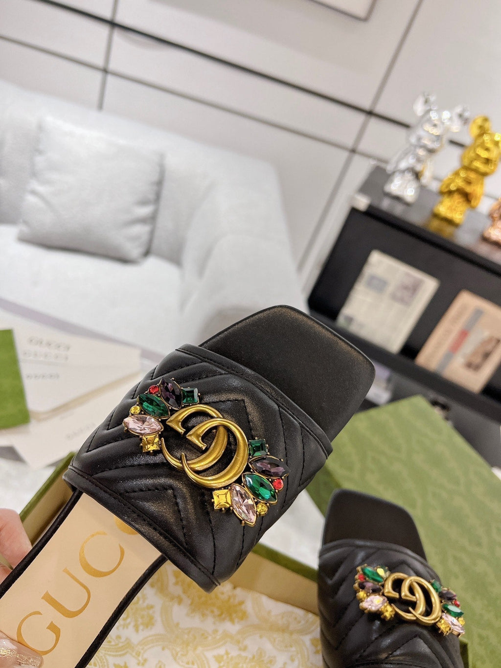 GUCCI SPARKLE CRYSTAL SLIDE SANDAL BLACK CALFSKIN