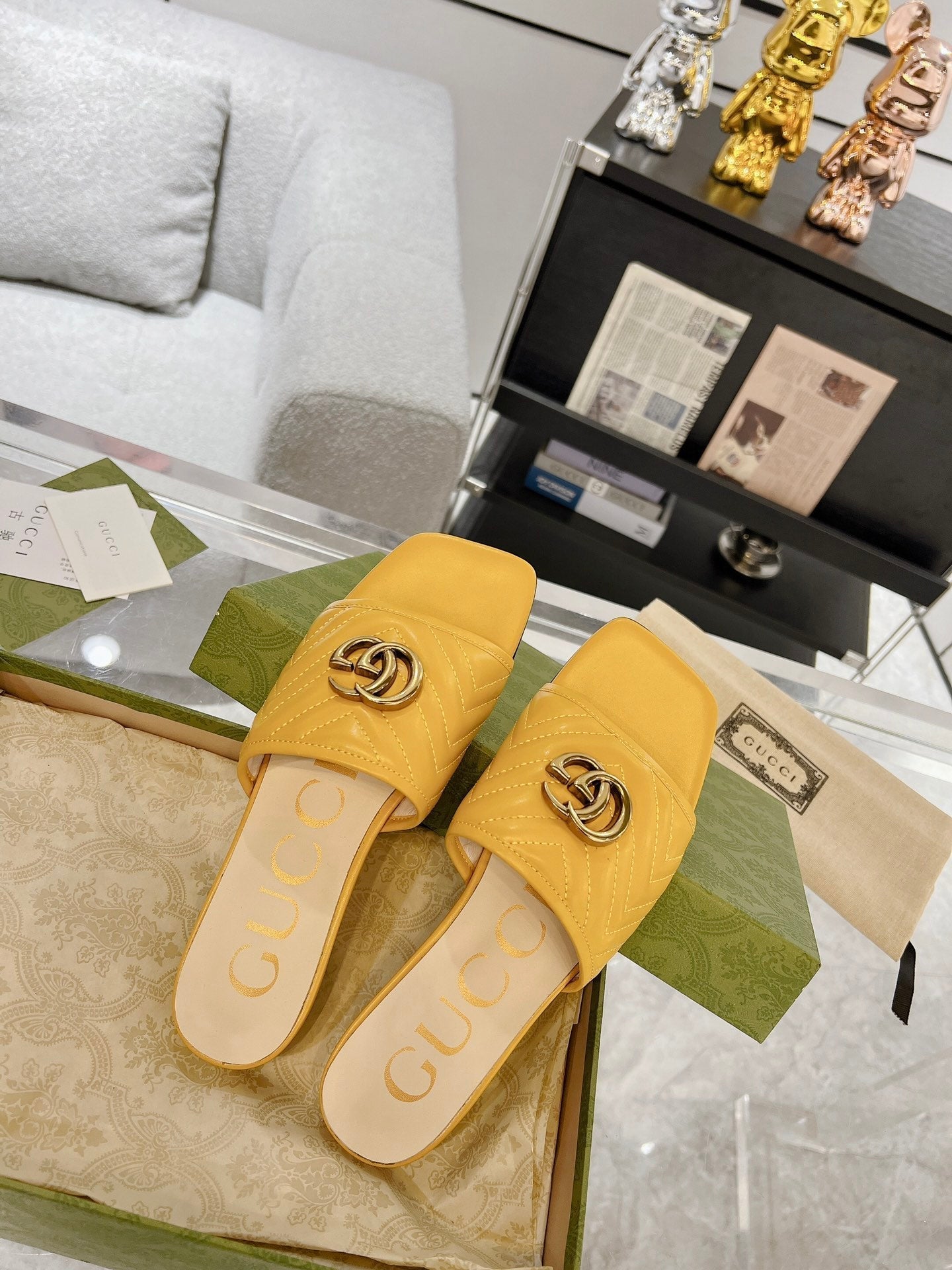 GUCCI EXCLUSIVE SLIDE SANDAL AMBER CALFSKIN