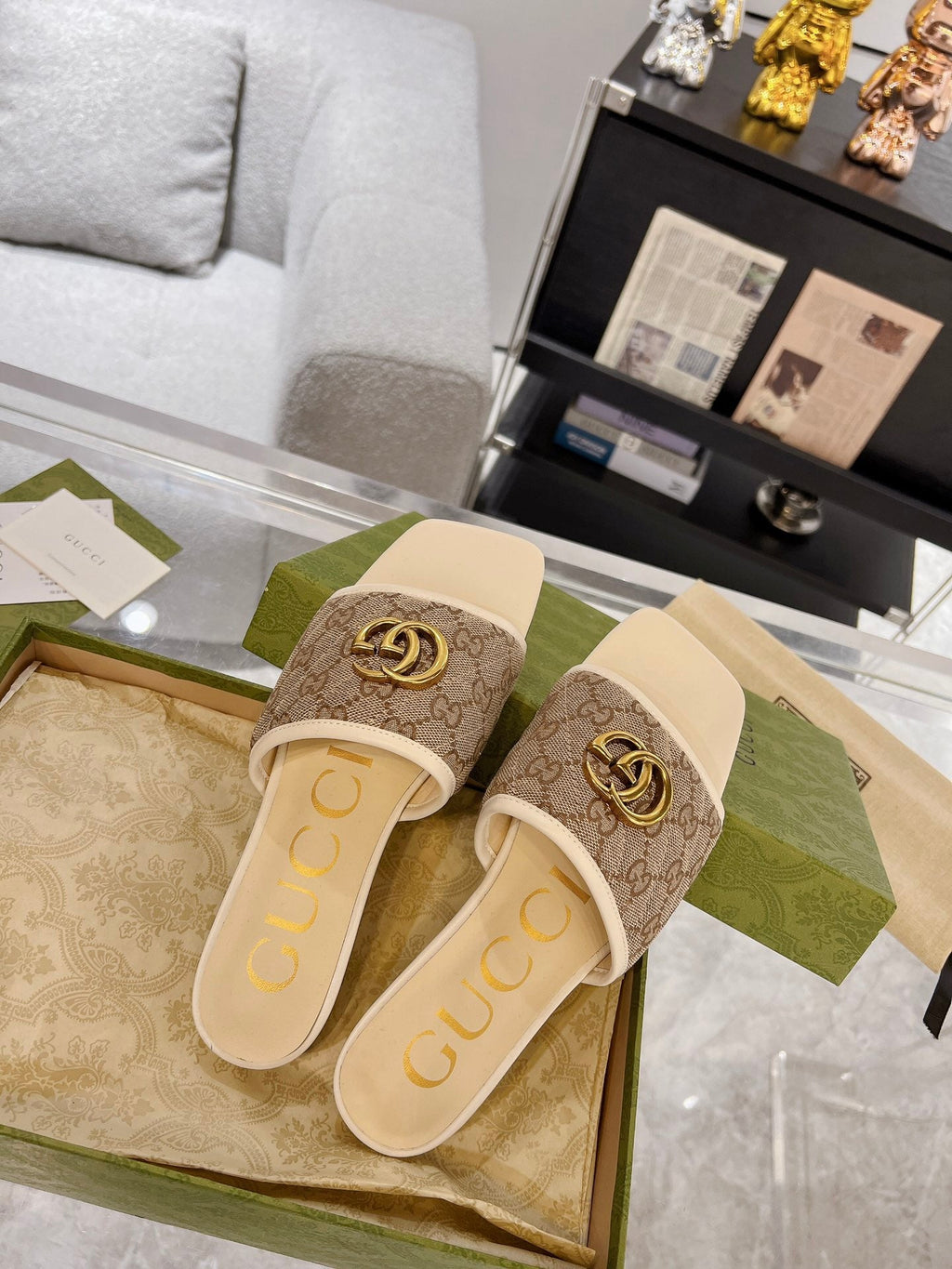 GUCCI EXCLUSIVE SLIDE SANDAL IVORY AND BROWN FABRIC