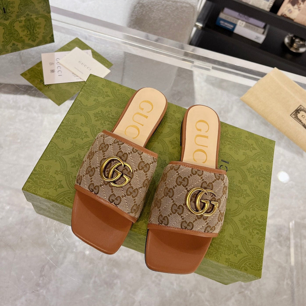 GUCCI EXCLUSIVE SLIDE SANDAL CARAMEL AND BROWN FABRIC