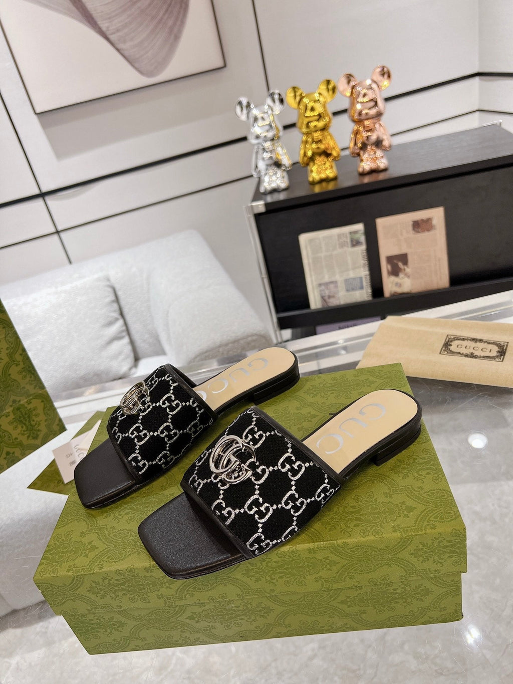 GUCCI EXCLUSIVE SLIDE SANDAL BLACK FABRIC