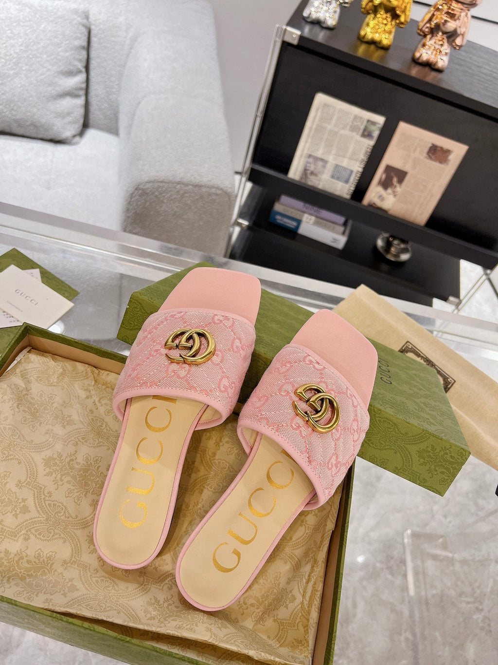 GUCCI EXCLUSIVE SLIDE SANDAL LIGHT PINK FABRIC
