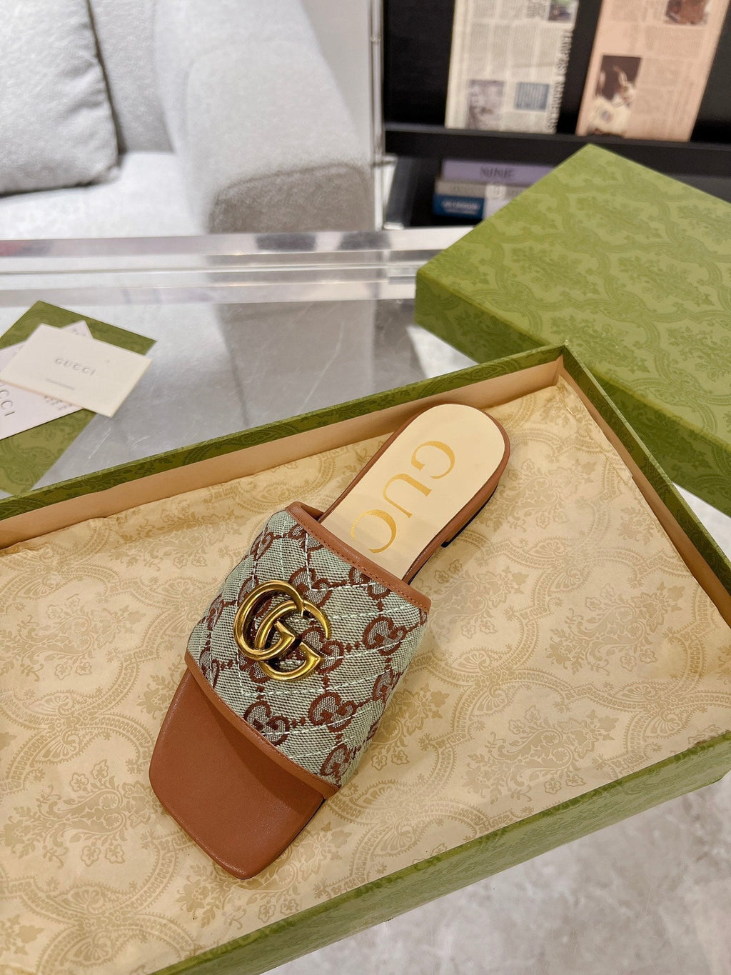 GUCCI EXCLUSIVE SLIDE SANDAL CARAMEL AND GRAY FABRIC