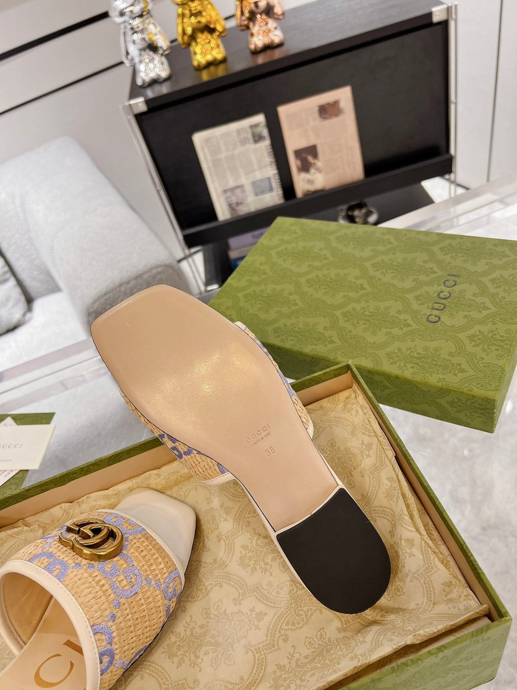 GUCCI EXCLUSIVE SLIDE SANDAL IVORY SEDGE