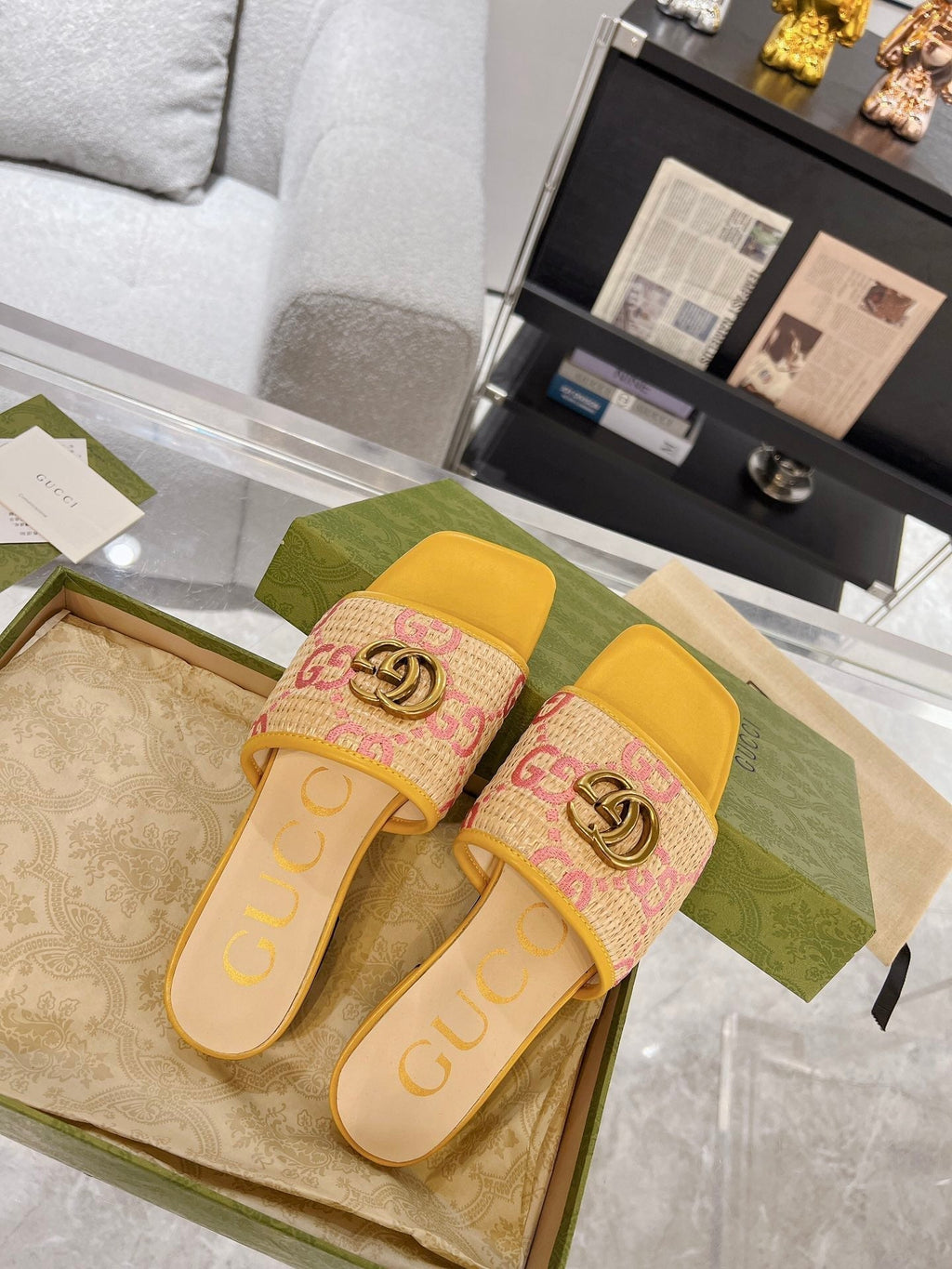 GUCCI EXCLUSIVE SLIDE SANDAL AMBER SEDGE