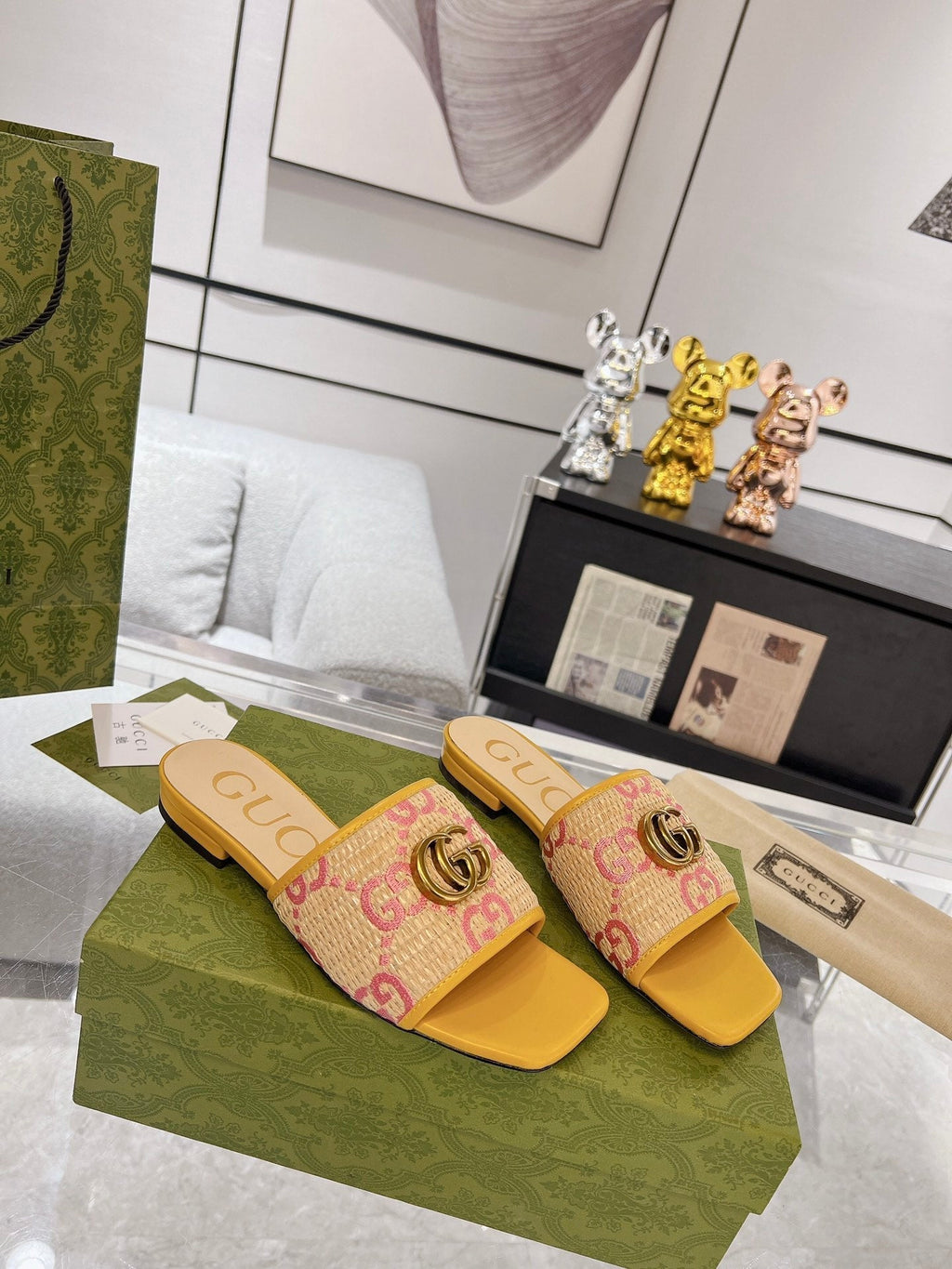 GUCCI EXCLUSIVE SLIDE SANDAL AMBER SEDGE
