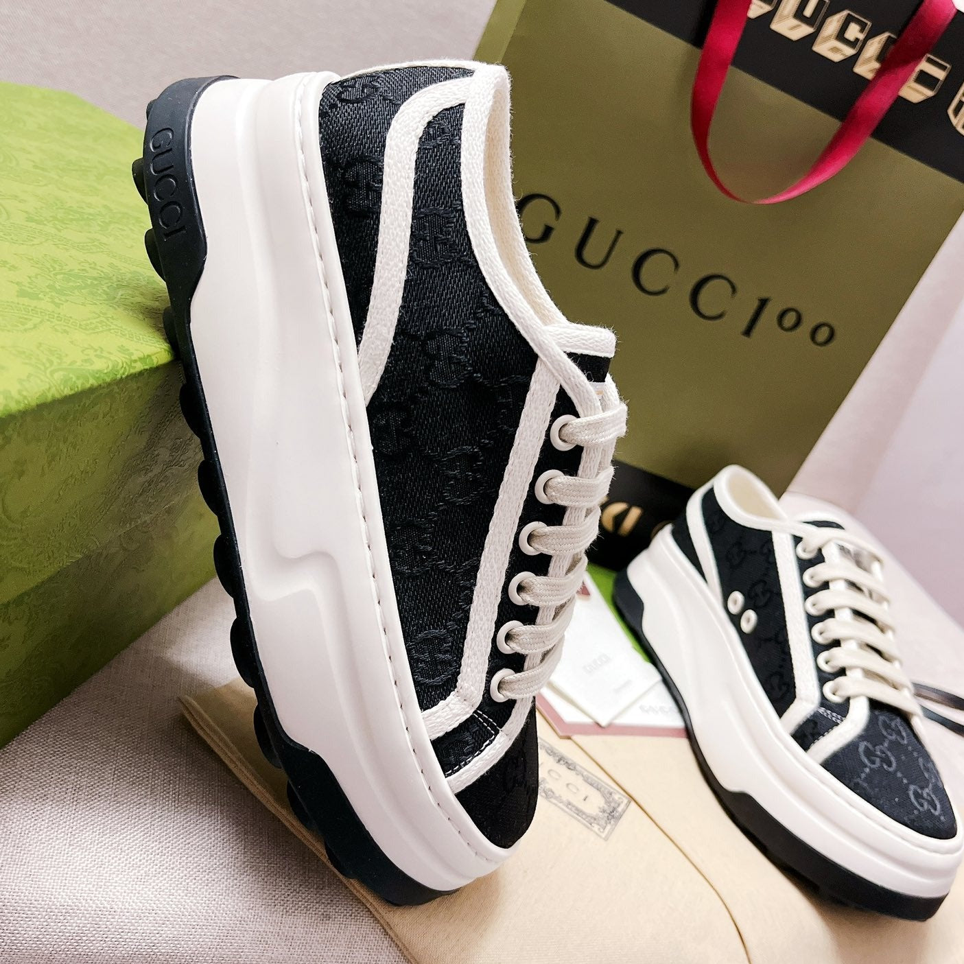 GUCCI Canvas lace-up sneakers Black White