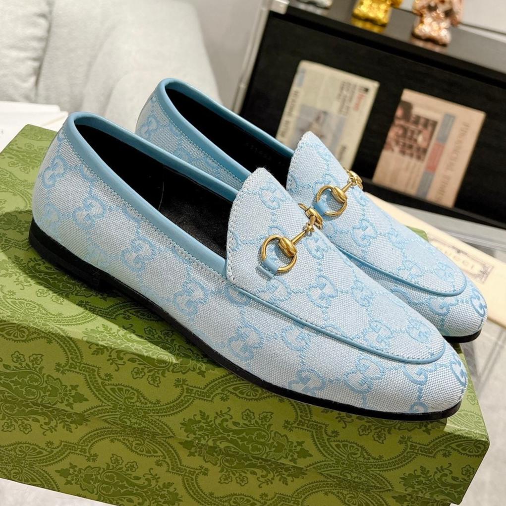 GUCCI MEN'S LOAFER WITH HORSEBIT IN LIGHT BLUE MONOGRAM JACQUARD FABRIC