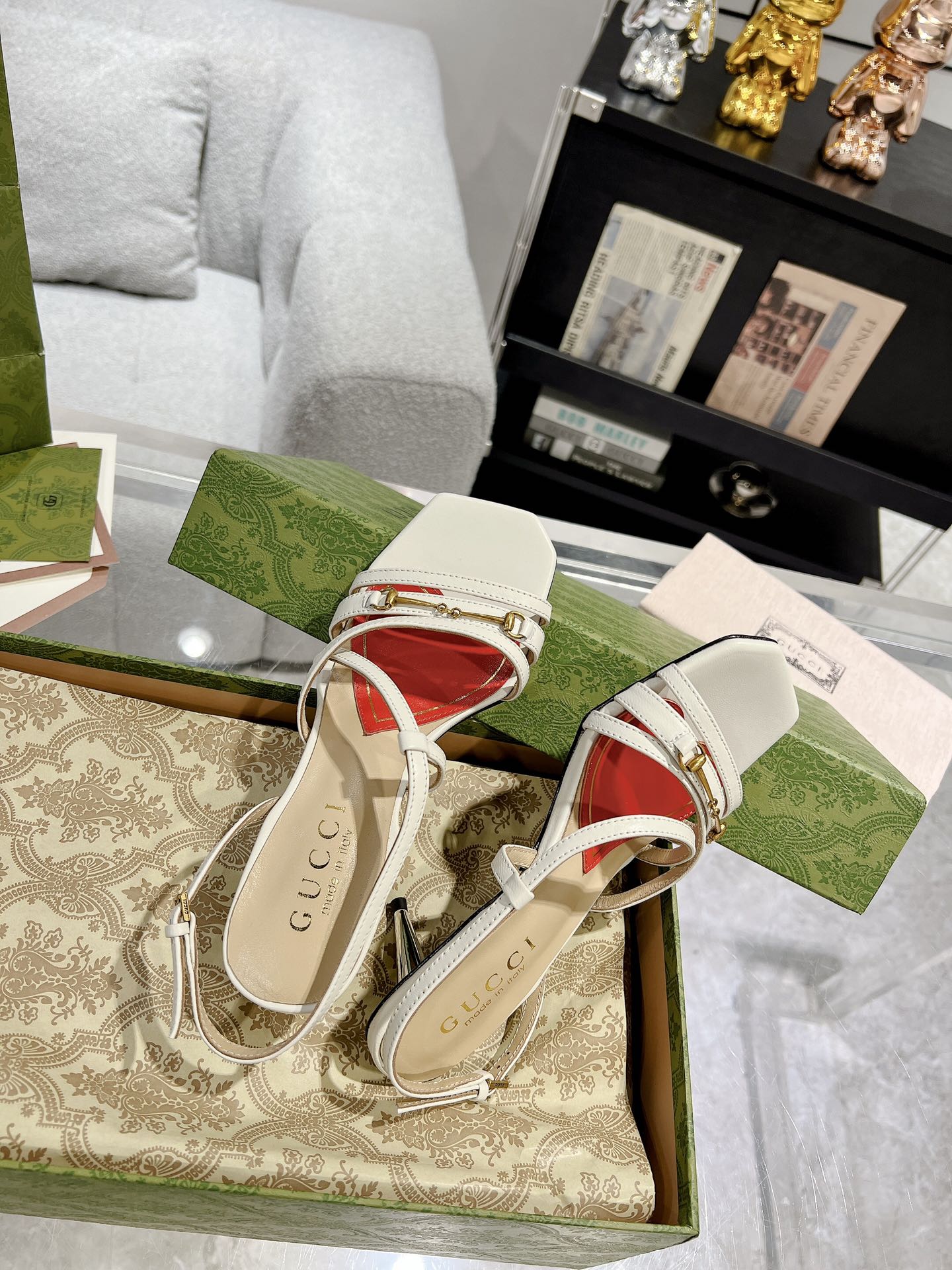 GUCCI HIGH HEEL 65MM IN WHITE CALFSKIN WITH RED HEART
