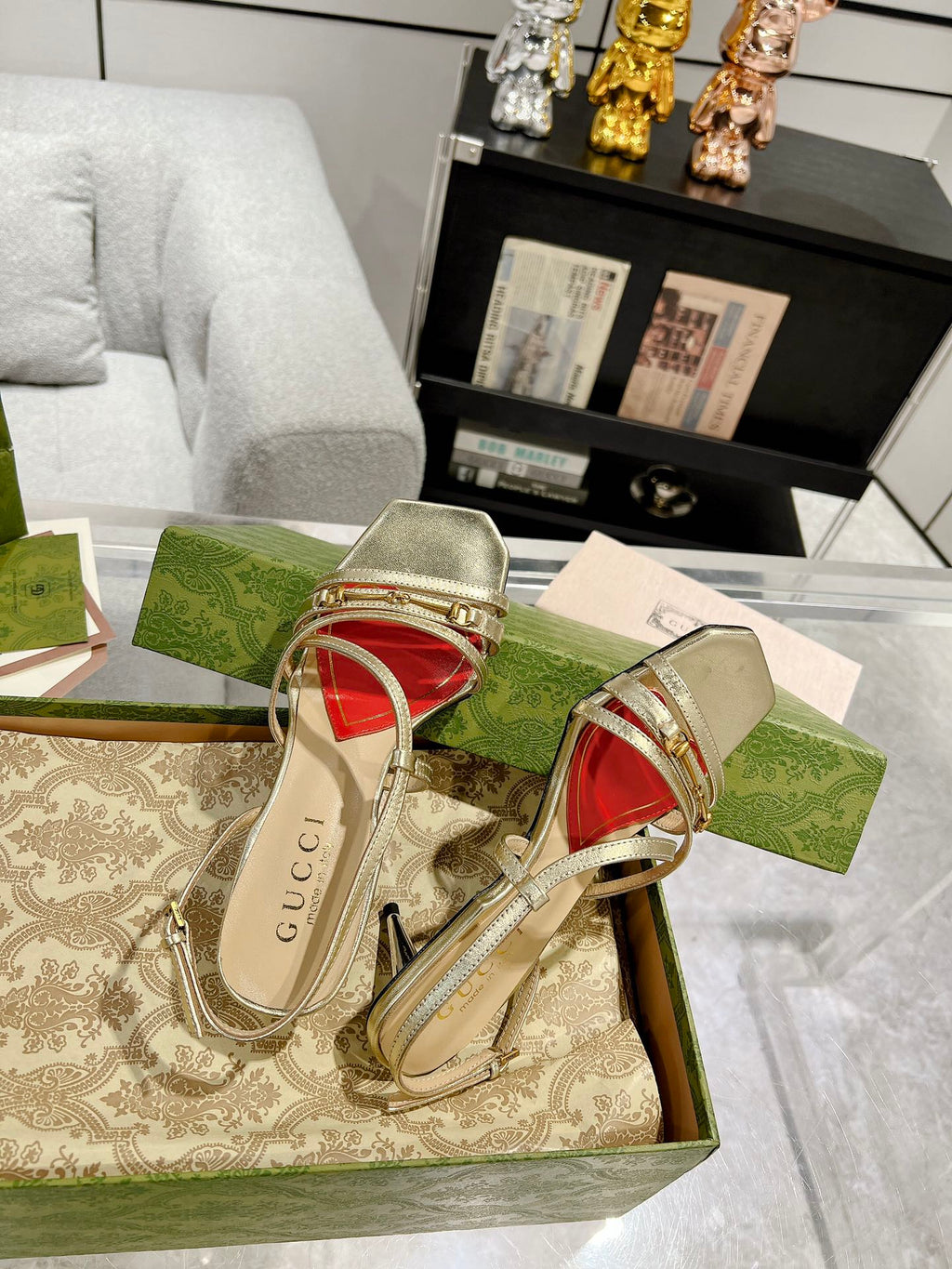 GUCCI HIGH HEEL 65MM IN LIGHT GOLD CALFSKIN WITH RED HEART