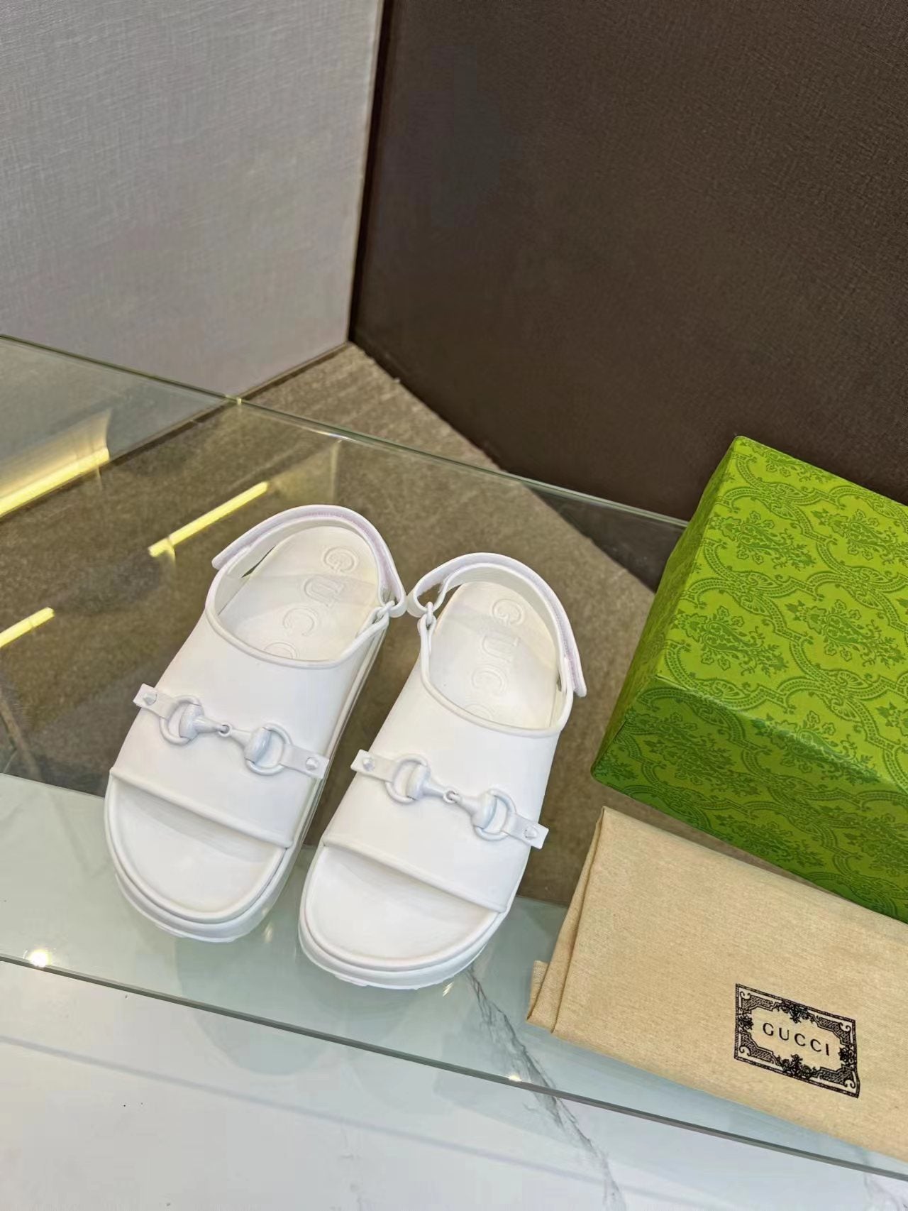 GUCCI HORSEBIT FLATFORM SANDAL 5 CM IN WHITE IMPORTED TPU