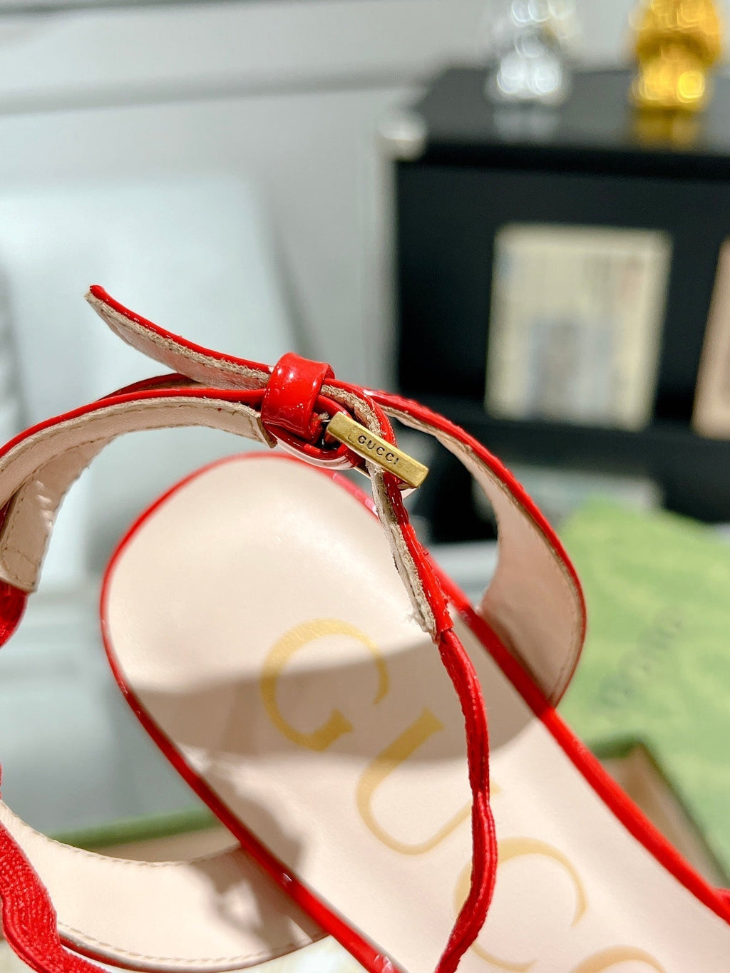 GUCCI HIGH - HEEL SANDAL CRIMSON FABRIC ATTACH BOW