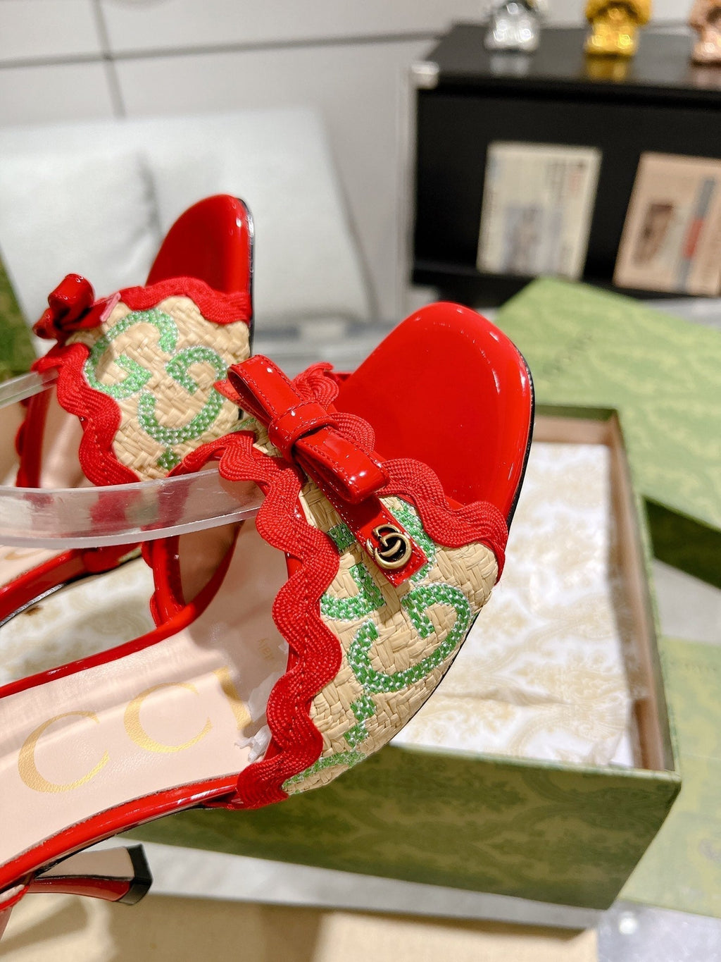 GUCCI HIGH - HEEL SANDAL CRIMSON FABRIC ATTACH BOW