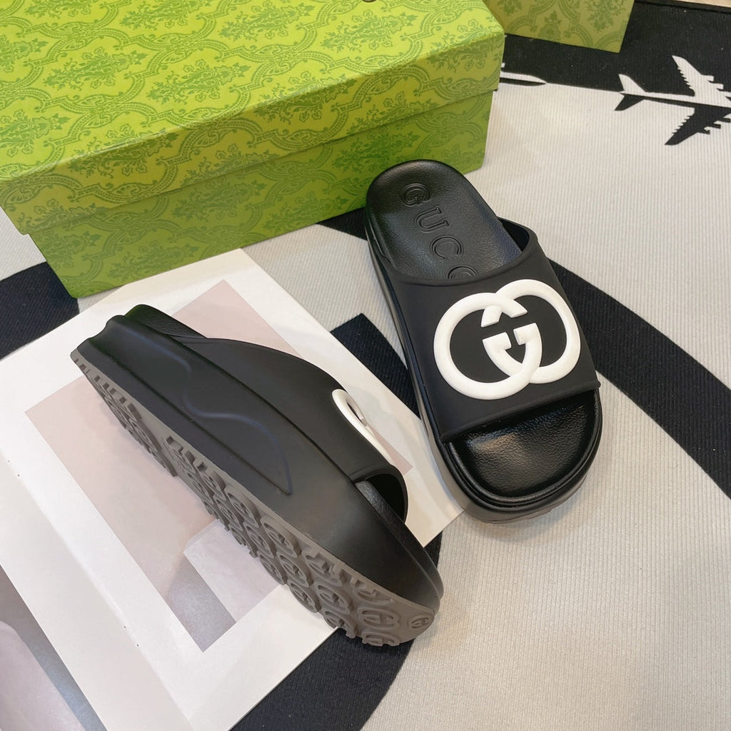 GUCCI INTERLOCKING G SLIDE SANDAL IN BLACK IMPORTED TPU
