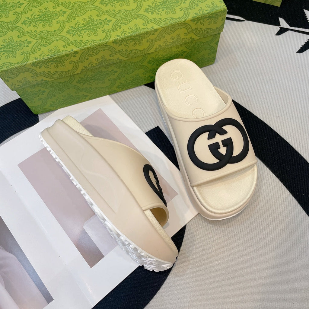 GUCCI INTERLOCKING G SLIDE SANDAL IN WHITE CREAM IMPORTED TPU