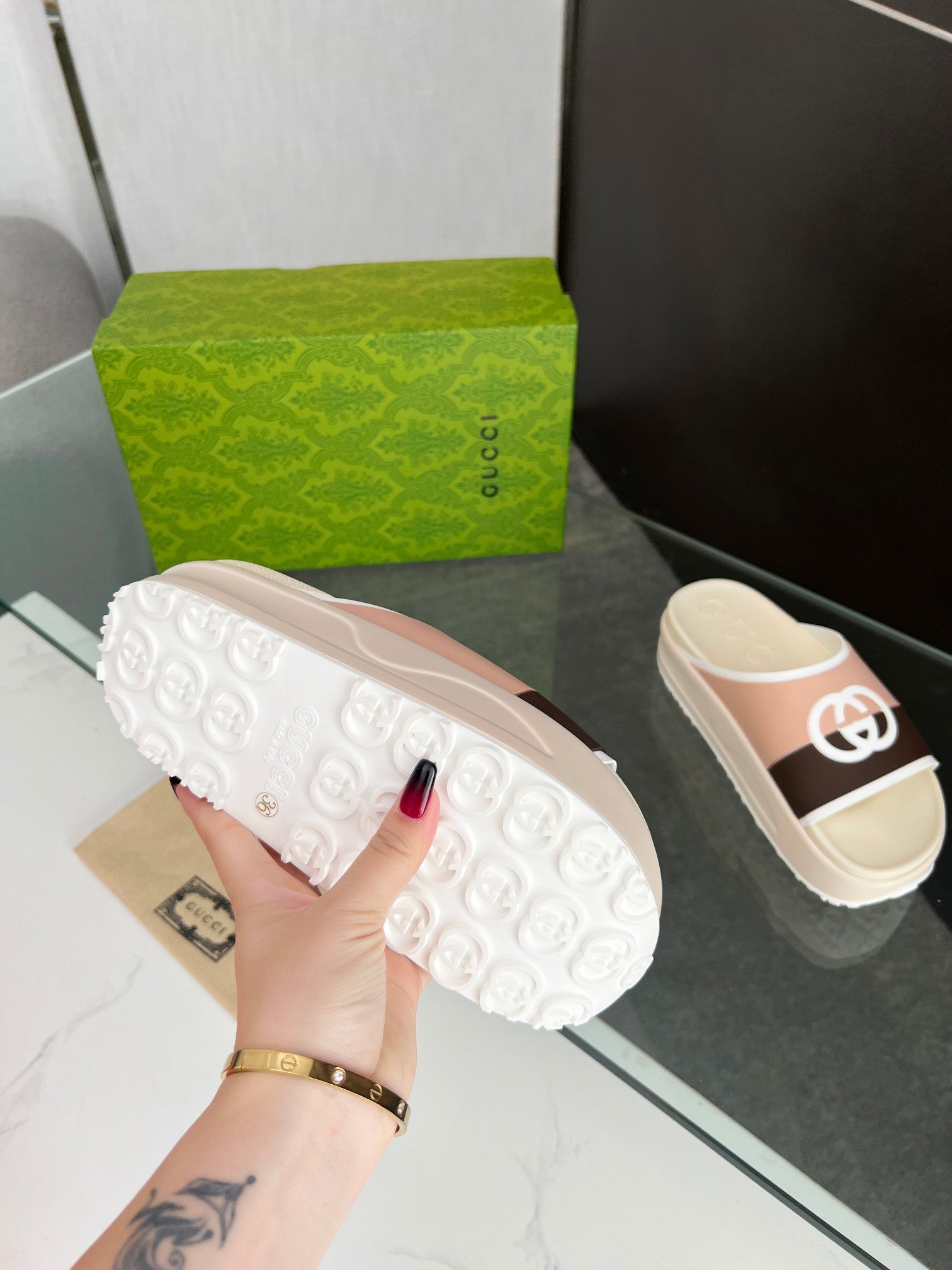 GUCCI INTERLOCKING G SLIDE SANDAL IN WHITE CREAM MIX COLORFUL IMPORTED TPU