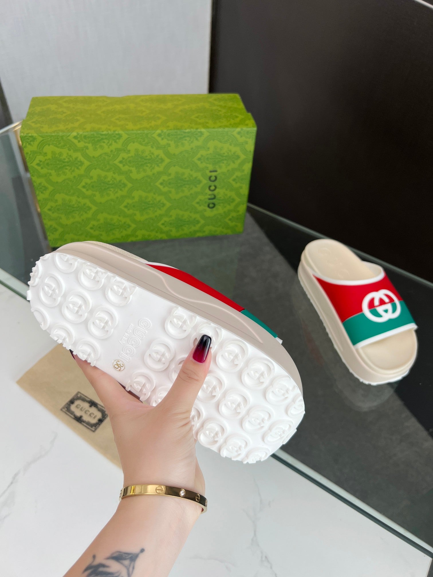 GUCCI INTERLOCKING G SLIDE SANDAL IN WHITE MIX COLORFUL IMPORTED TPU