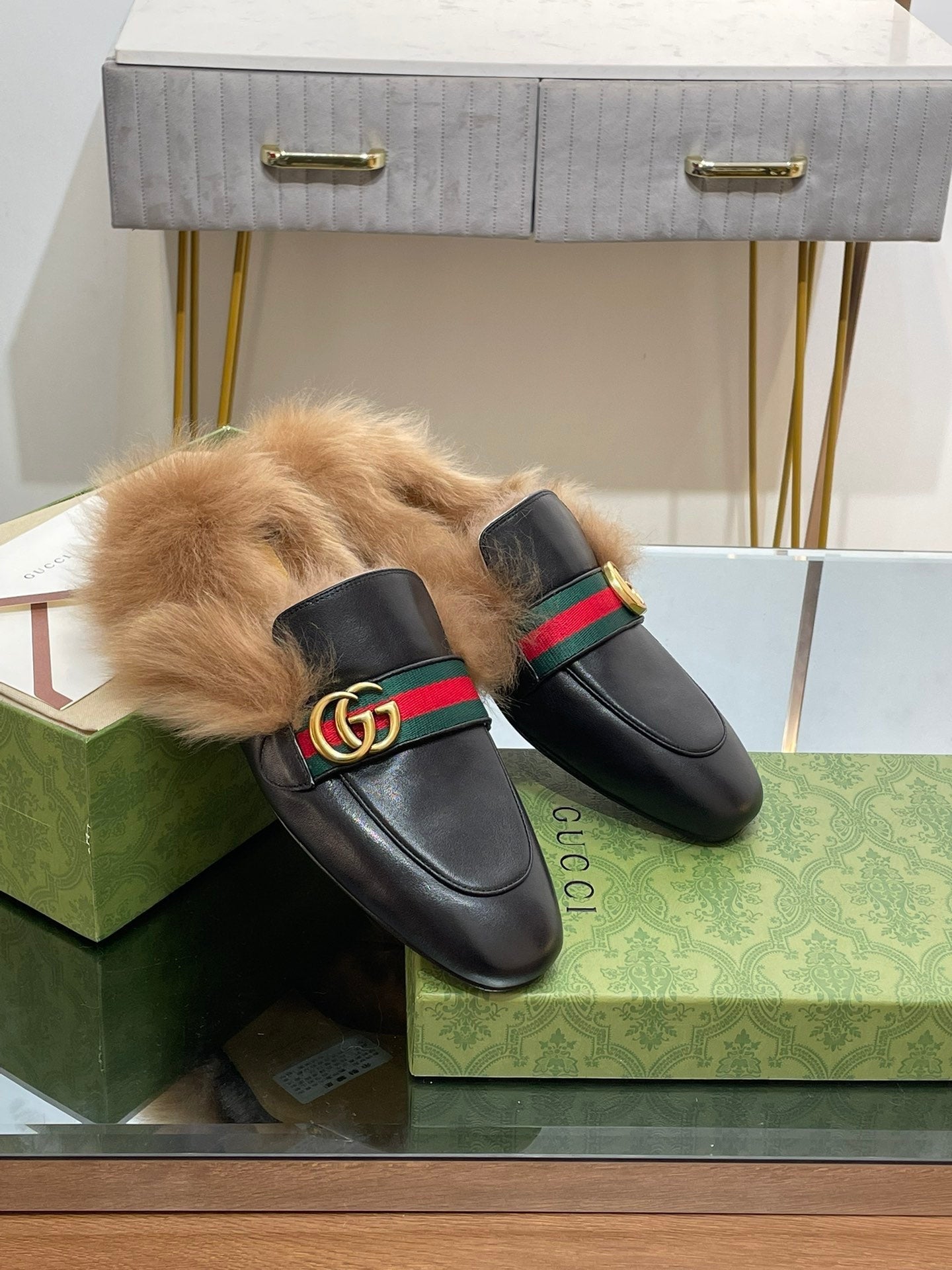 GUCCI 2015 RE-EDITION MEN'S PRINCETOWN IN BLACK CALFSKIN AND LAMB WOOL LINING