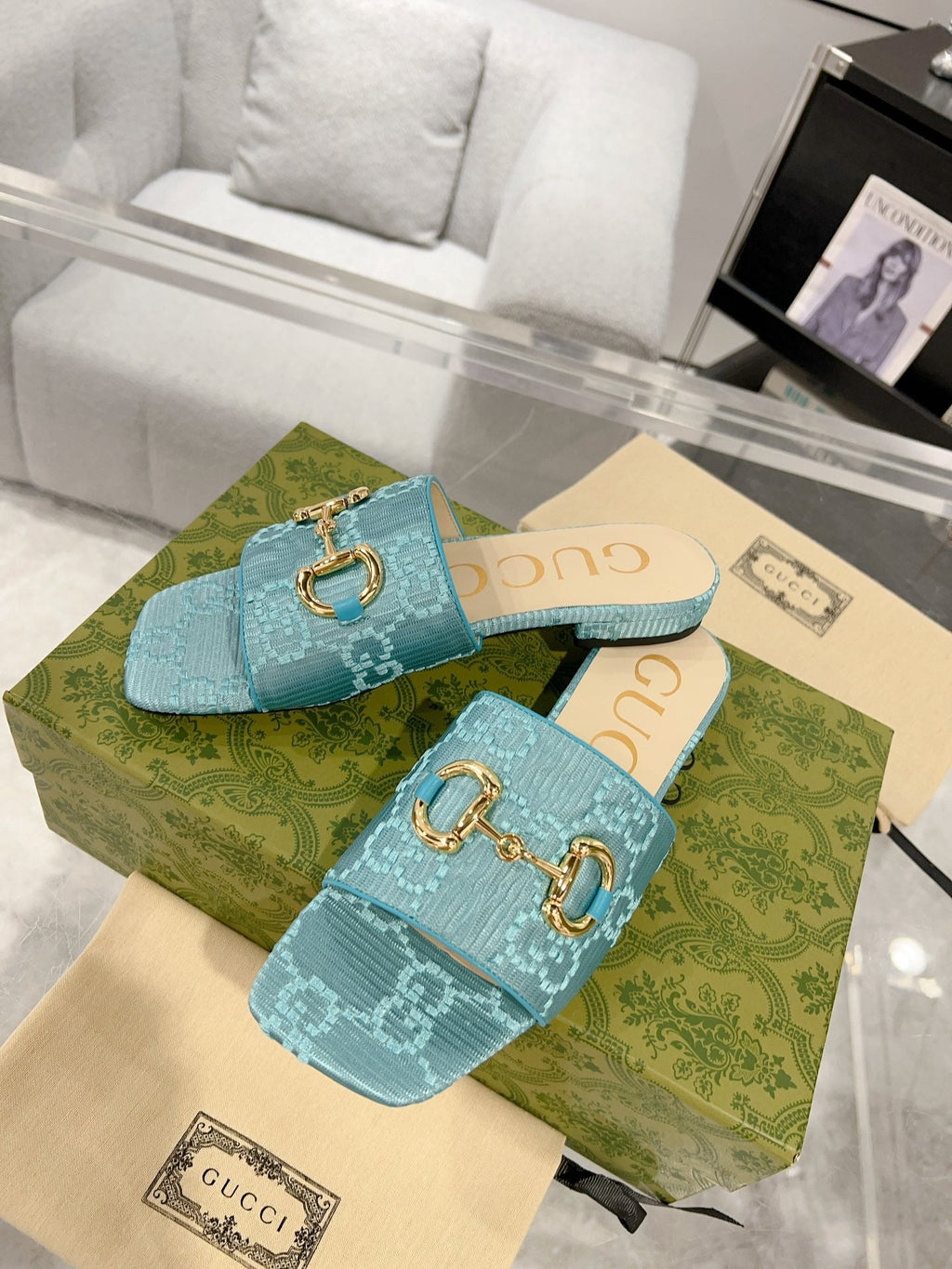 GUCCI CHUNKY SLIDE SANDAL BLUE SKY CALFSKIN