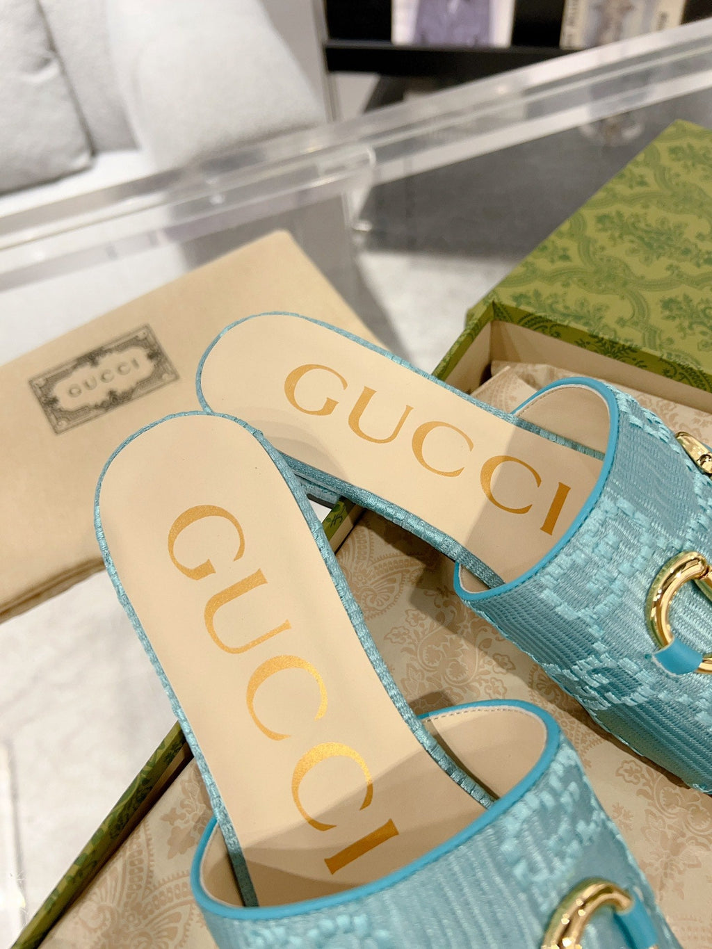 GUCCI CHUNKY SLIDE SANDAL BLUE SKY CALFSKIN