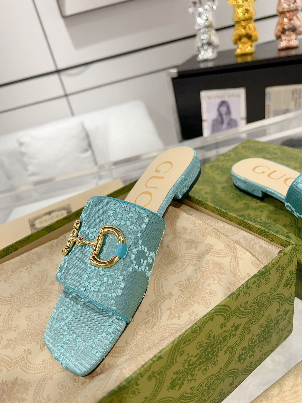 GUCCI CHUNKY SLIDE SANDAL BLUE SKY CALFSKIN