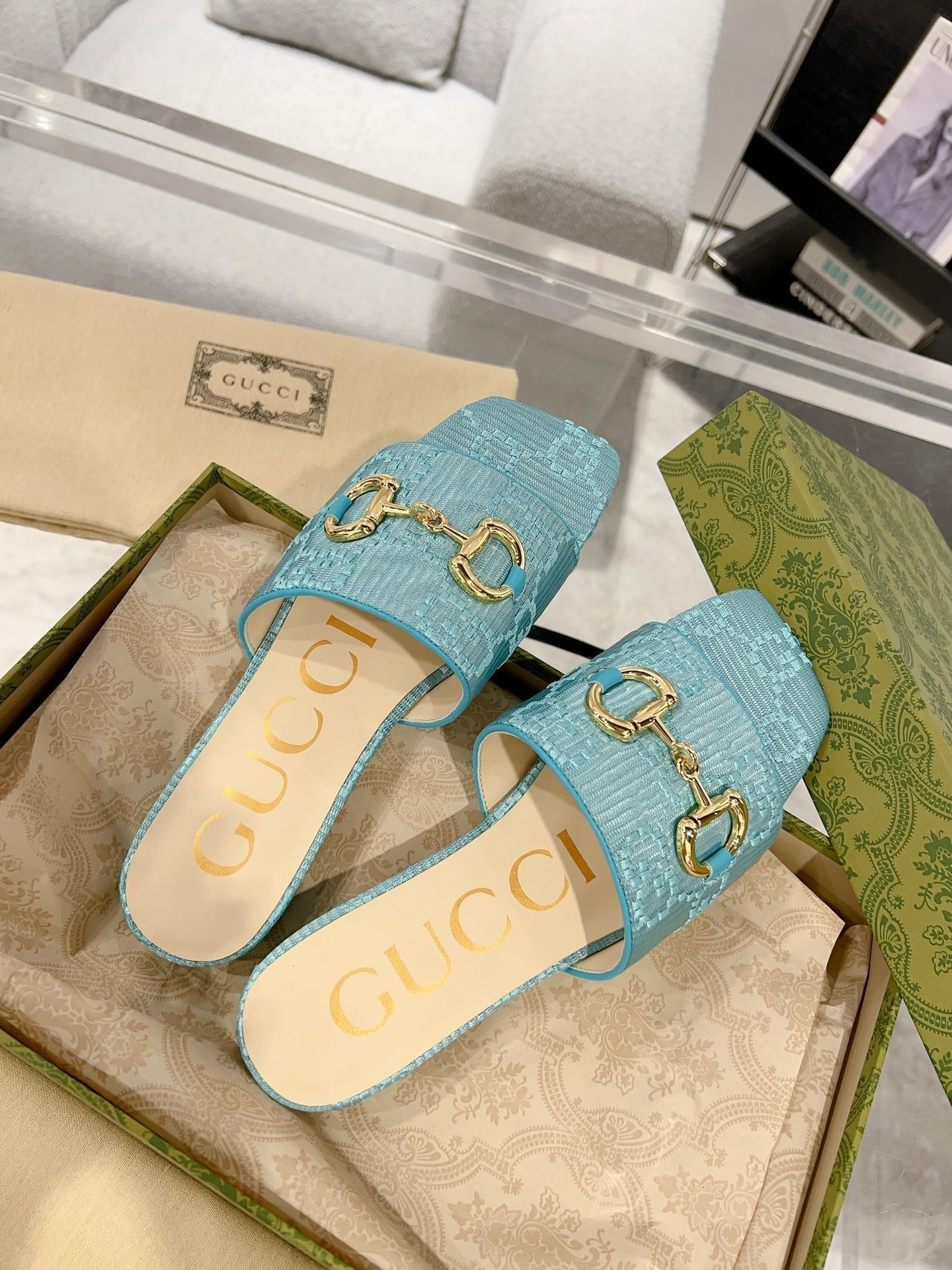 GUCCI CHUNKY SLIDE SANDAL BLUE SKY CALFSKIN
