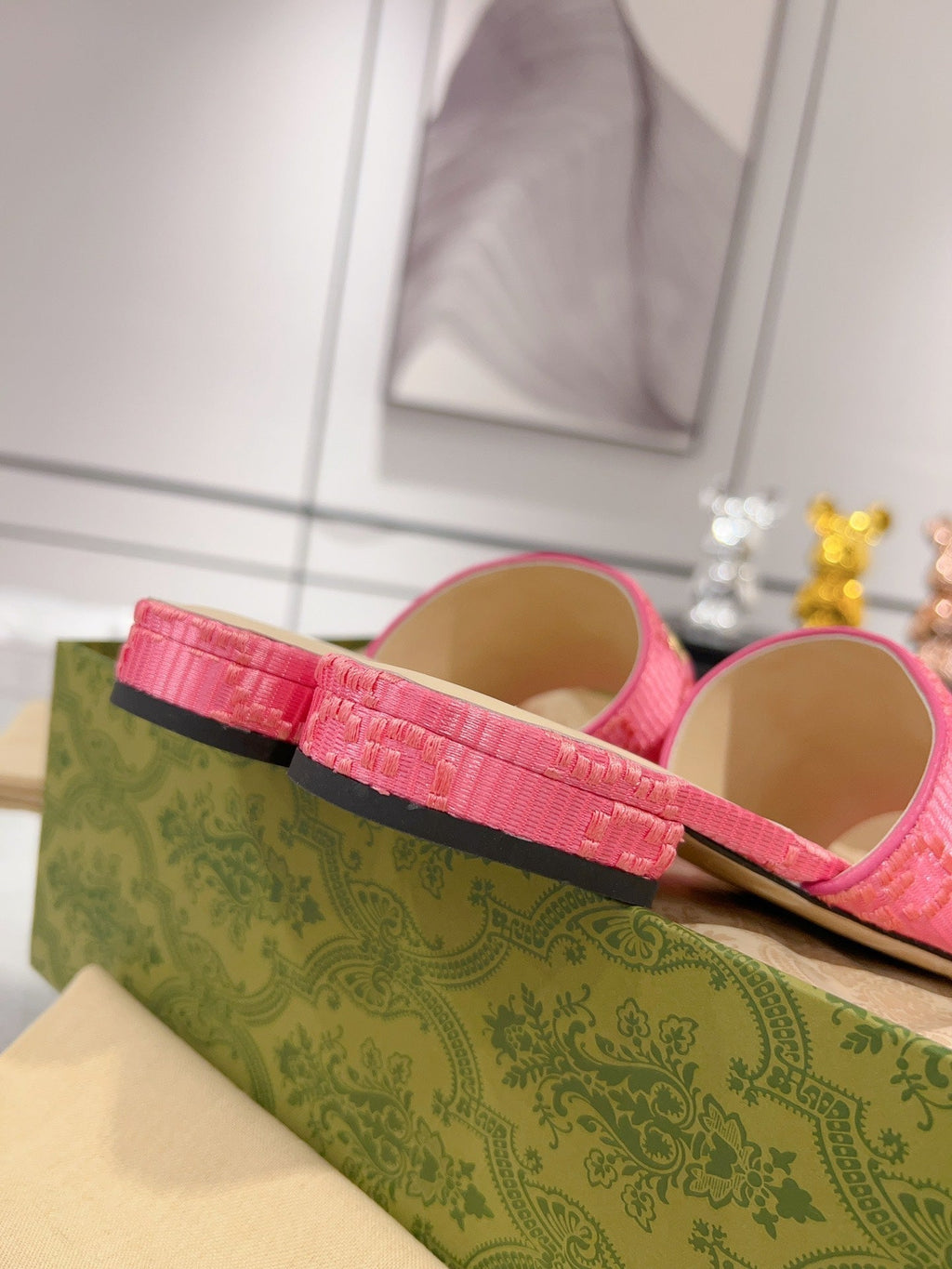 GUCCI CHUNKY SLIDE SANDAL BRIGHT PINK CALFSKIN