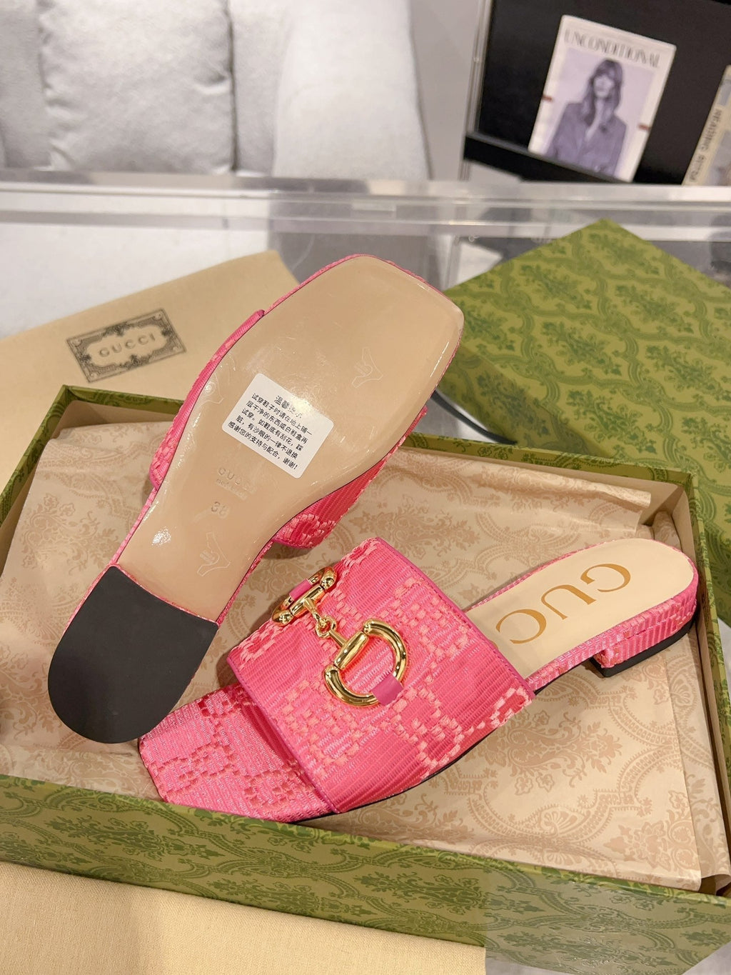 GUCCI CHUNKY SLIDE SANDAL BRIGHT PINK CALFSKIN