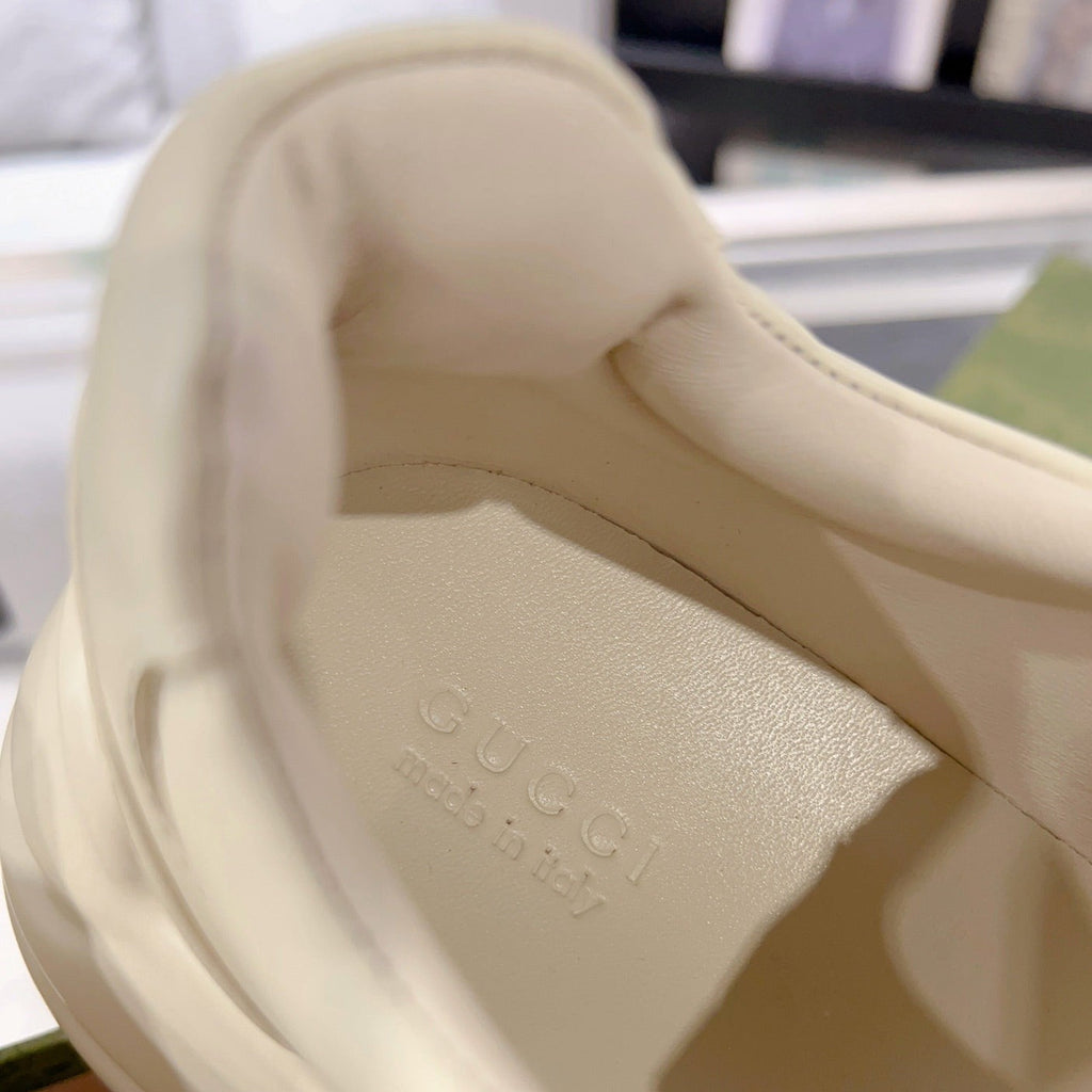 GUCCI Rhyton Trainer Leather White Pink