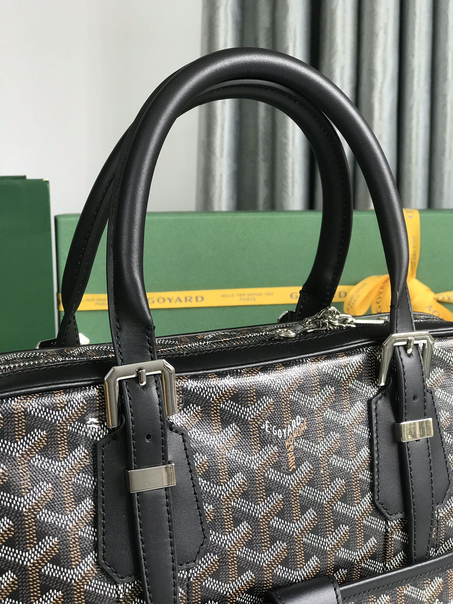 AMBASSADE DOCUMENT CASE 35 IN BLACK GOYARDINE CANVAS
