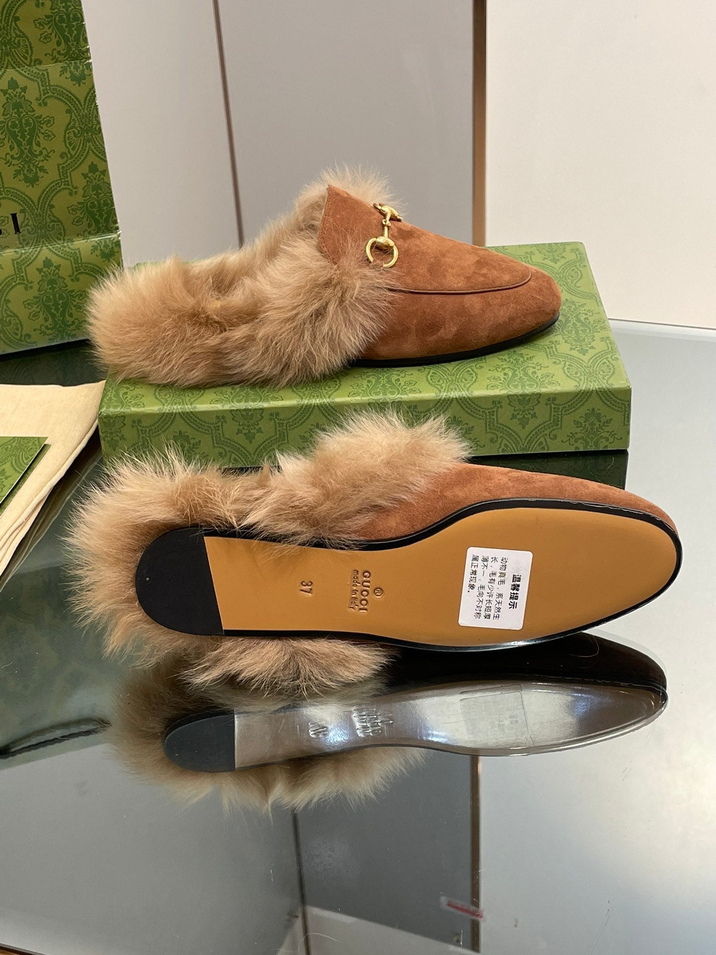 GUCCI HORSEBIT MULE IN BRONZE BROWN SUEDE AND LAMB WOOL LINING