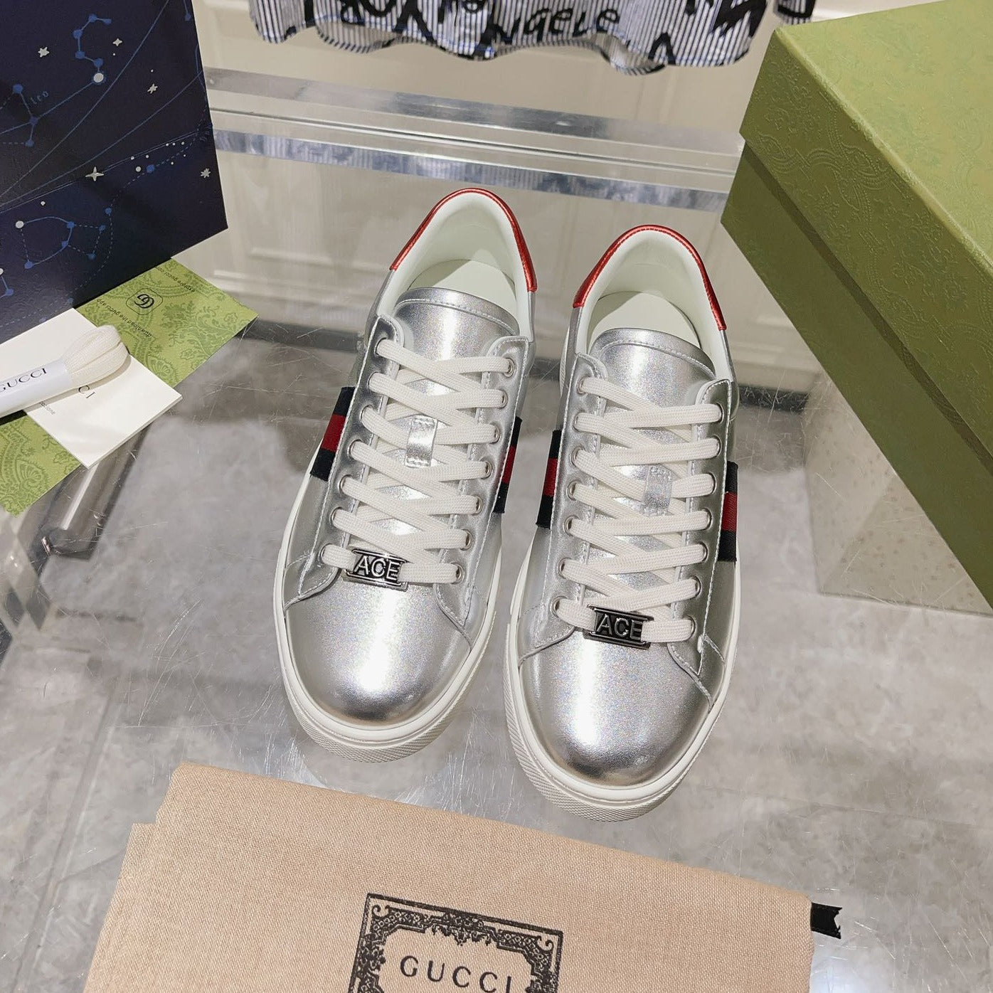 GUCCI ACE  SUPREME TRAINER SILVER CALFSKIN