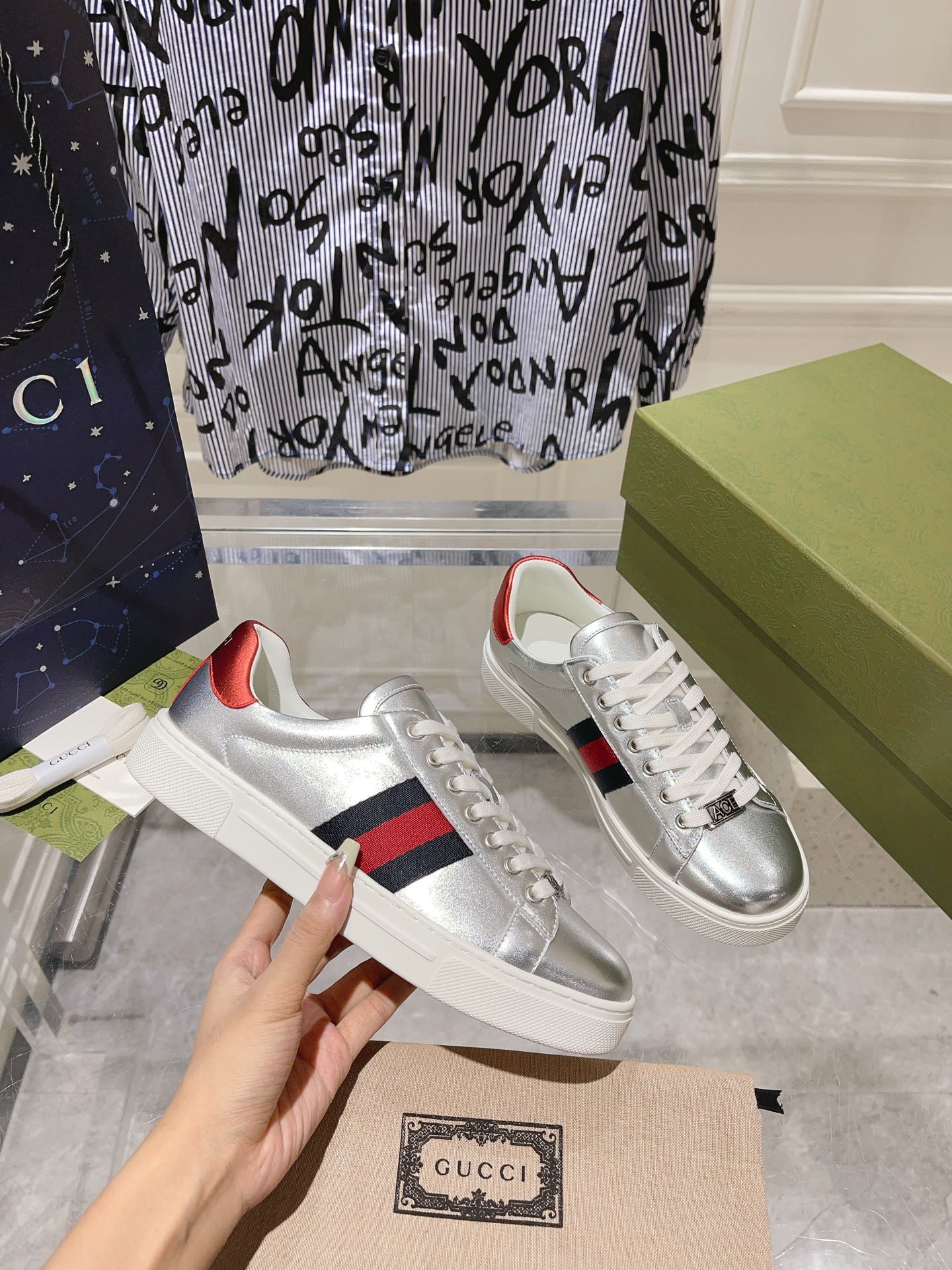 GUCCI ACE  SUPREME TRAINER SILVER CALFSKIN