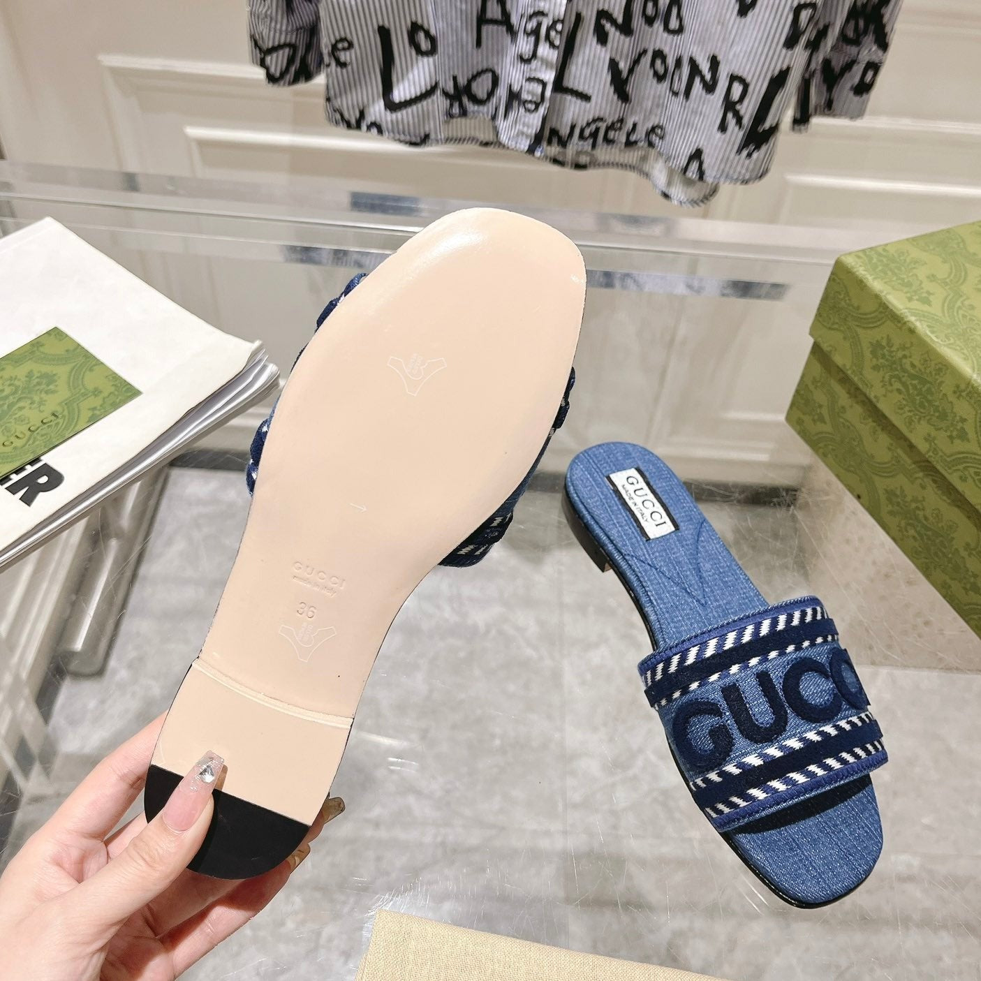GUCCI Interlocking double G hollow slippers Neon Blue