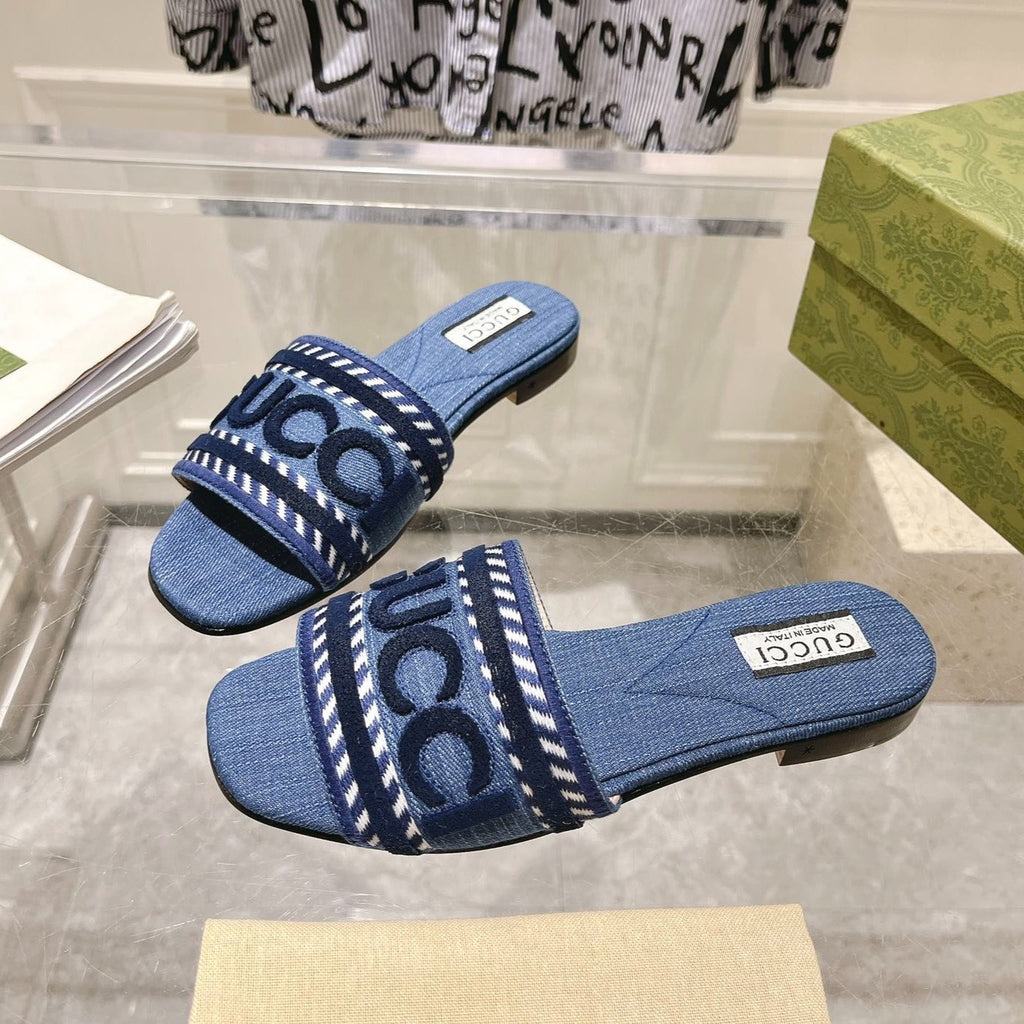 GUCCI Interlocking double G hollow slippers Neon Blue