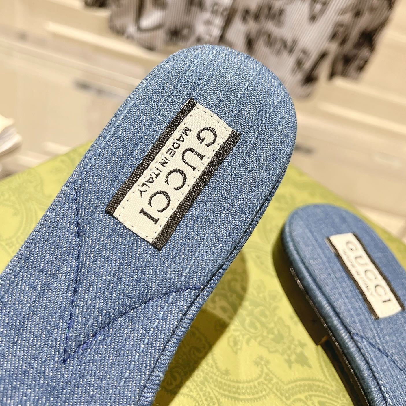 GUCCI Interlocking double G hollow slippers Neon Blue