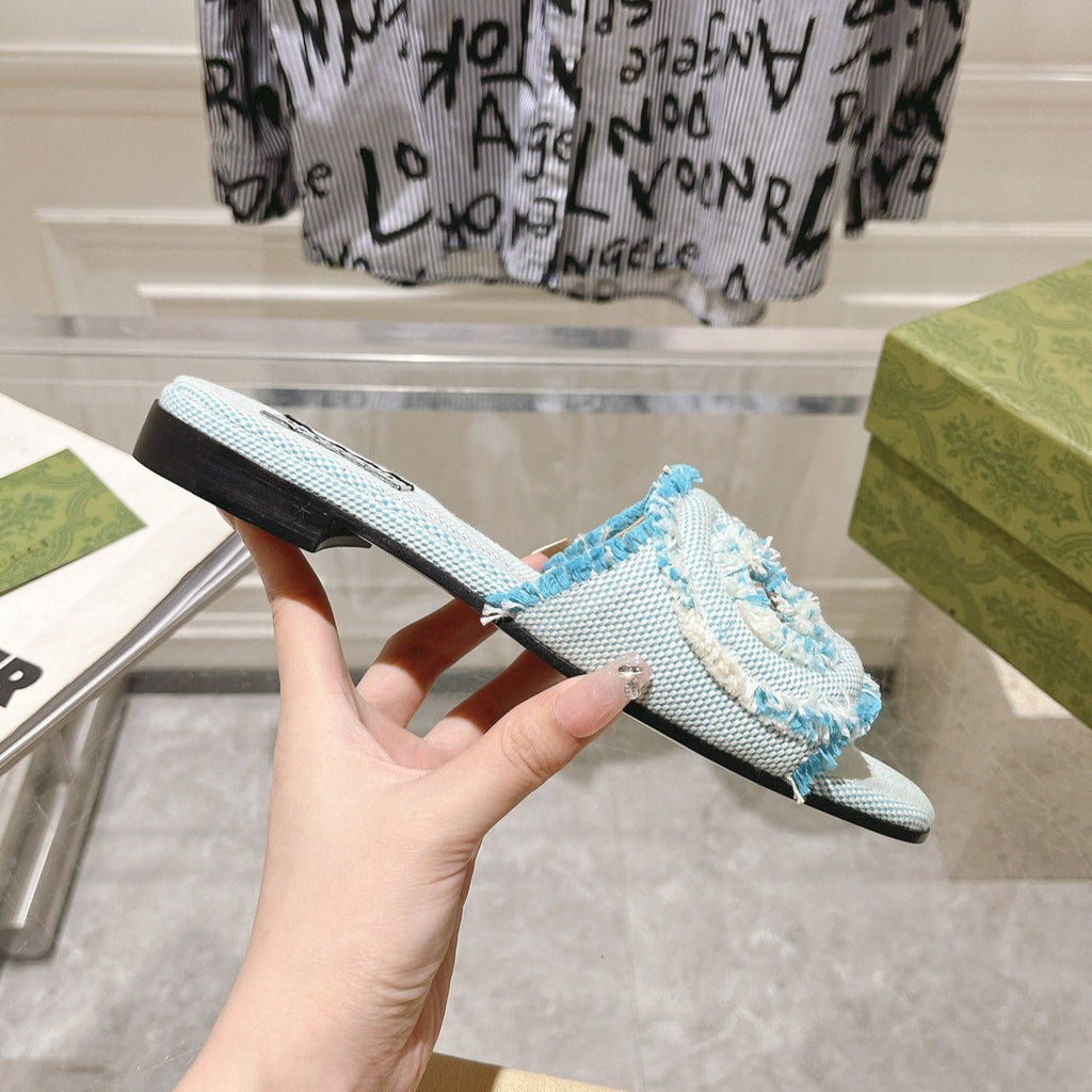 GUCCI Interlocking double G hollow slippers Baby Blue