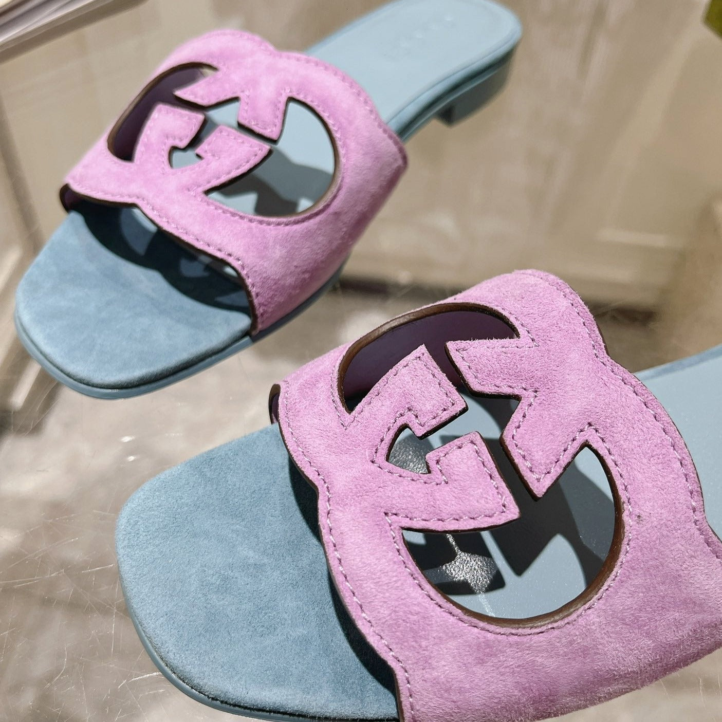 GUCCI Interlocking double G hollow slippers Orchid Purple Blue