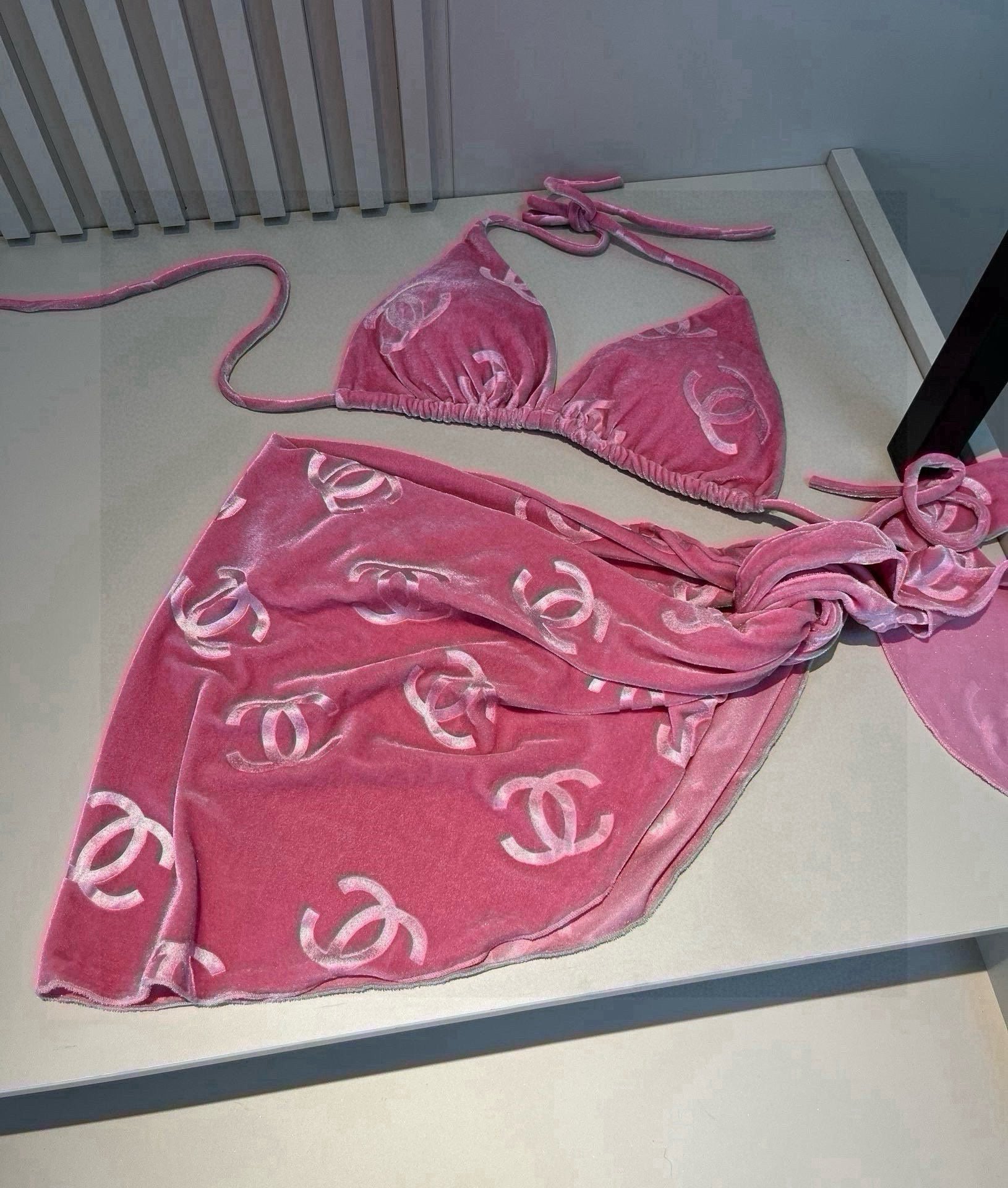 CHANEL BIKINI SWIMSUIT SET IN PINK 624523
