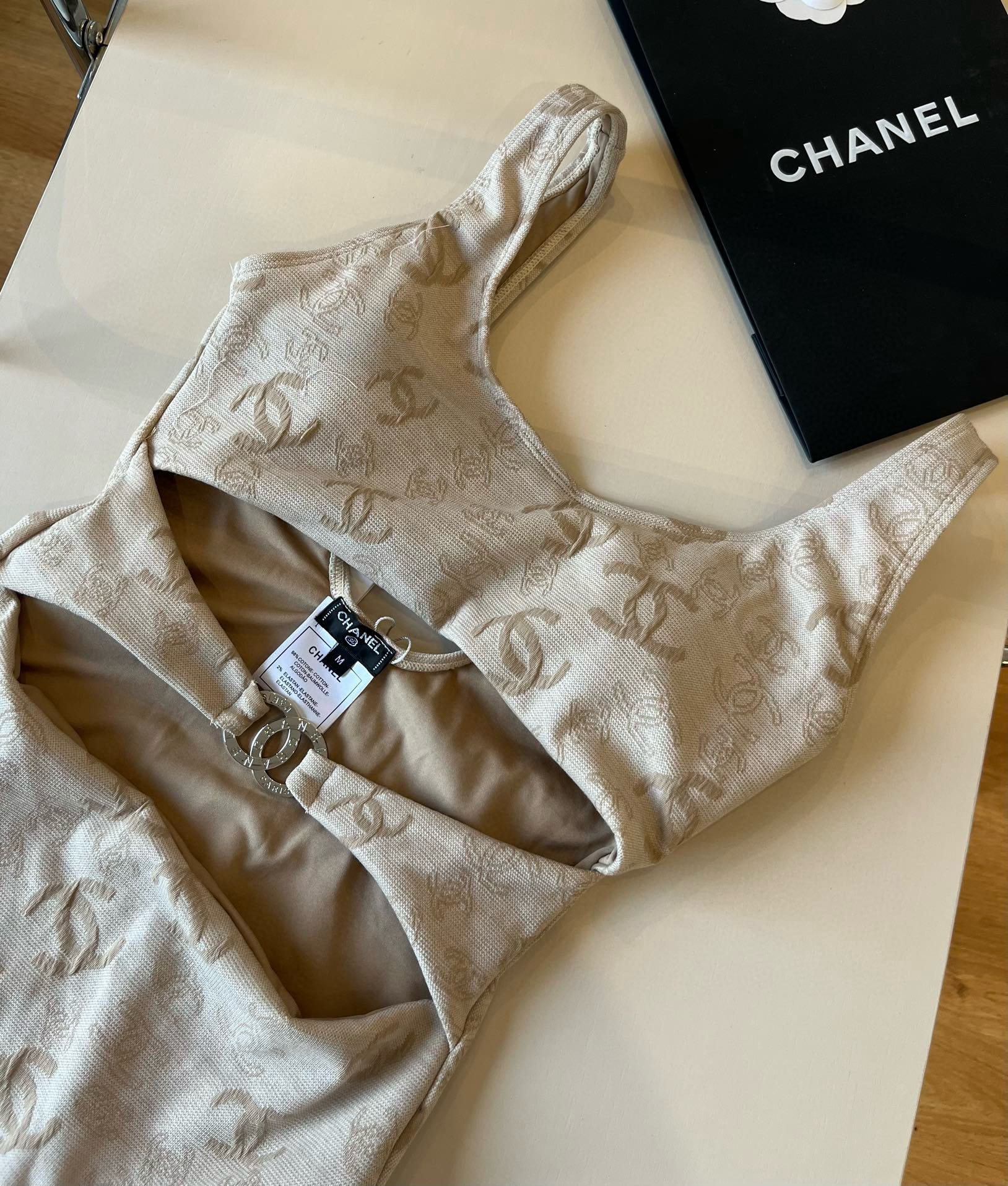 CHANEL SWIMSUIT IN NUDE EMBROIDERED LOGO 626005