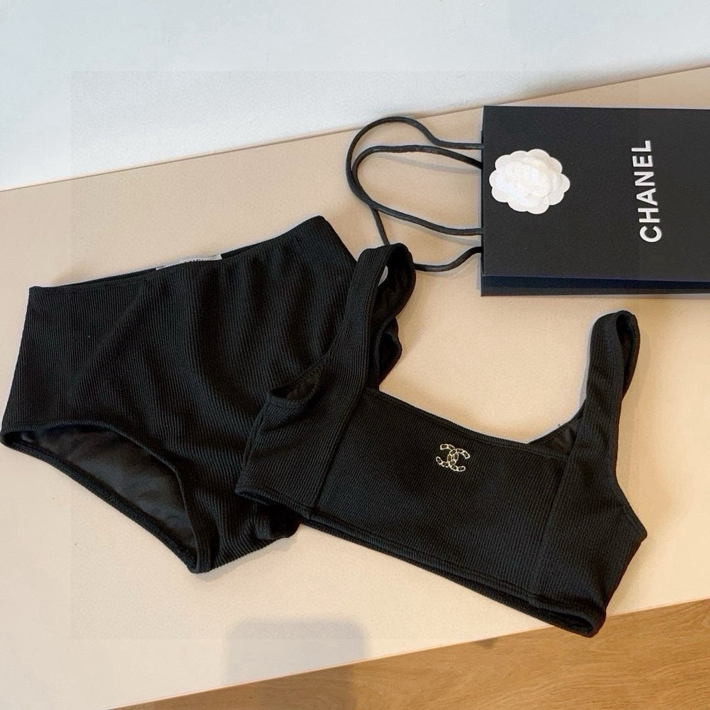 CHANEL BIKINI SWIMSUIT SET IN BLACK ATTACHED WITH LOGO 629243