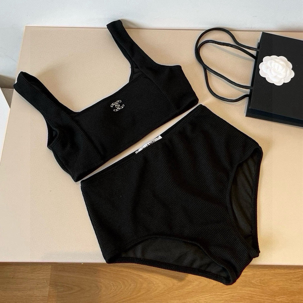 CHANEL BIKINI SWIMSUIT SET IN BLACK ATTACHED WITH LOGO 629243