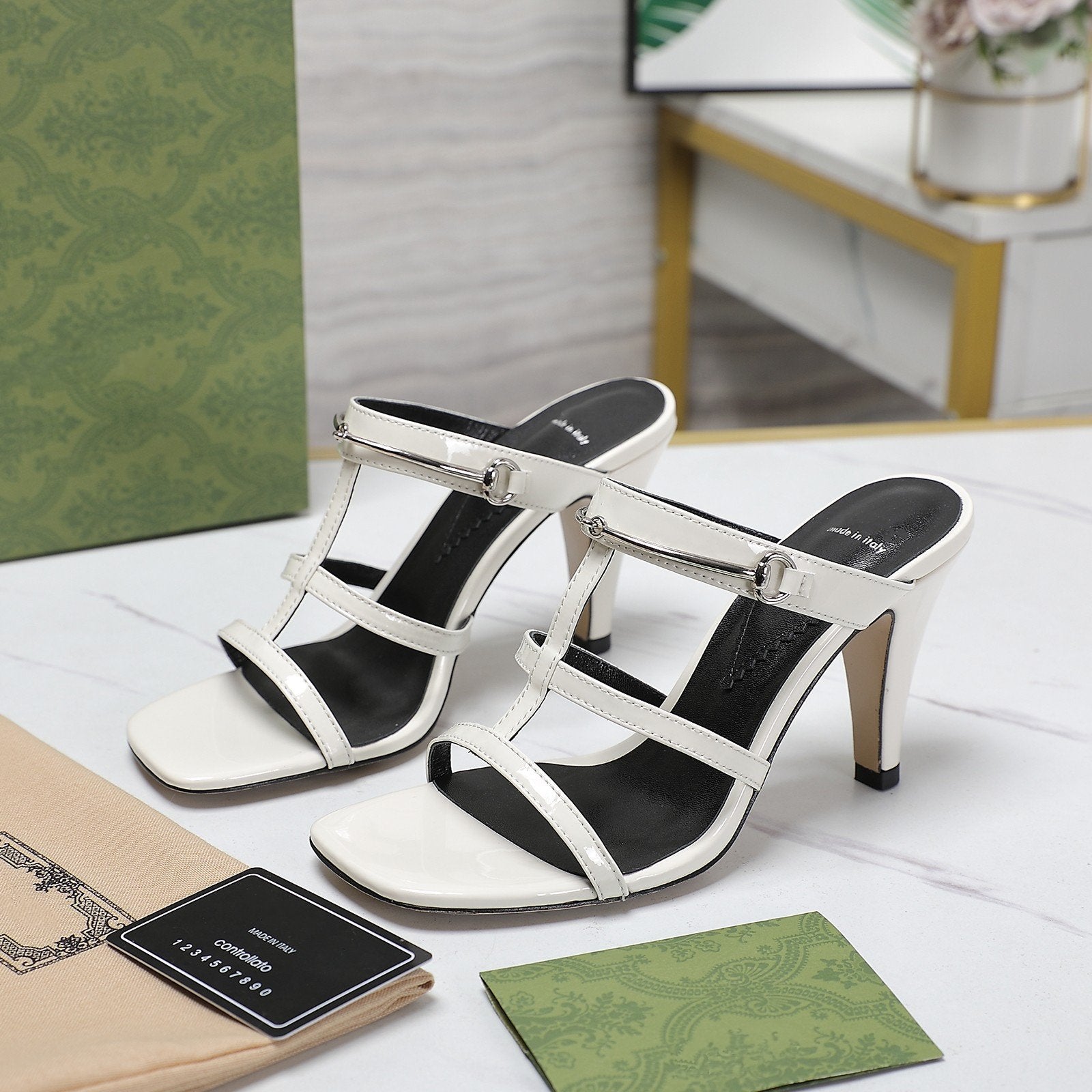 GUCCI SLIM HORSEBIT SLIDE SANDAL WHITE