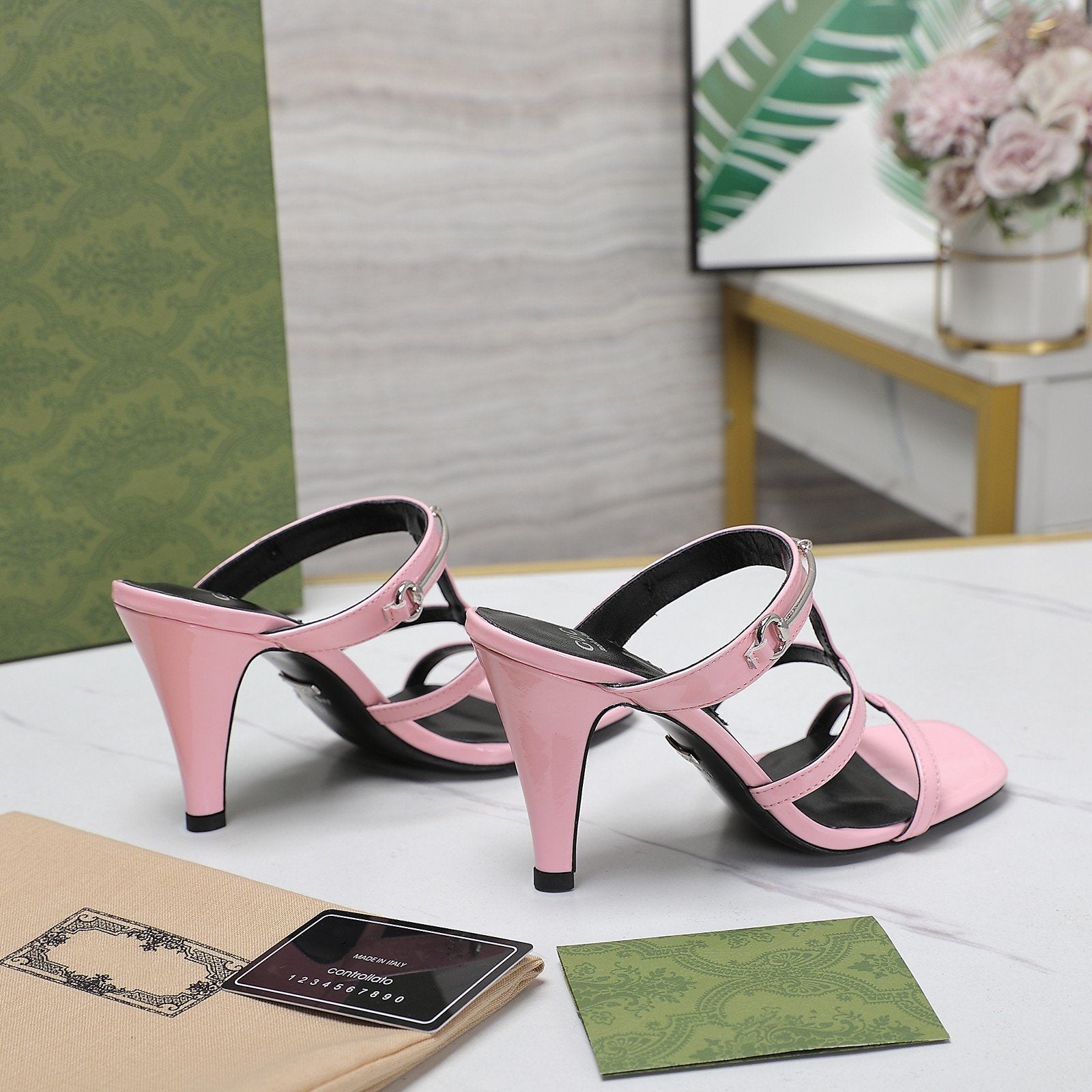 GUCCI SLIM HORSEBIT SLIDE SANDAL PINK