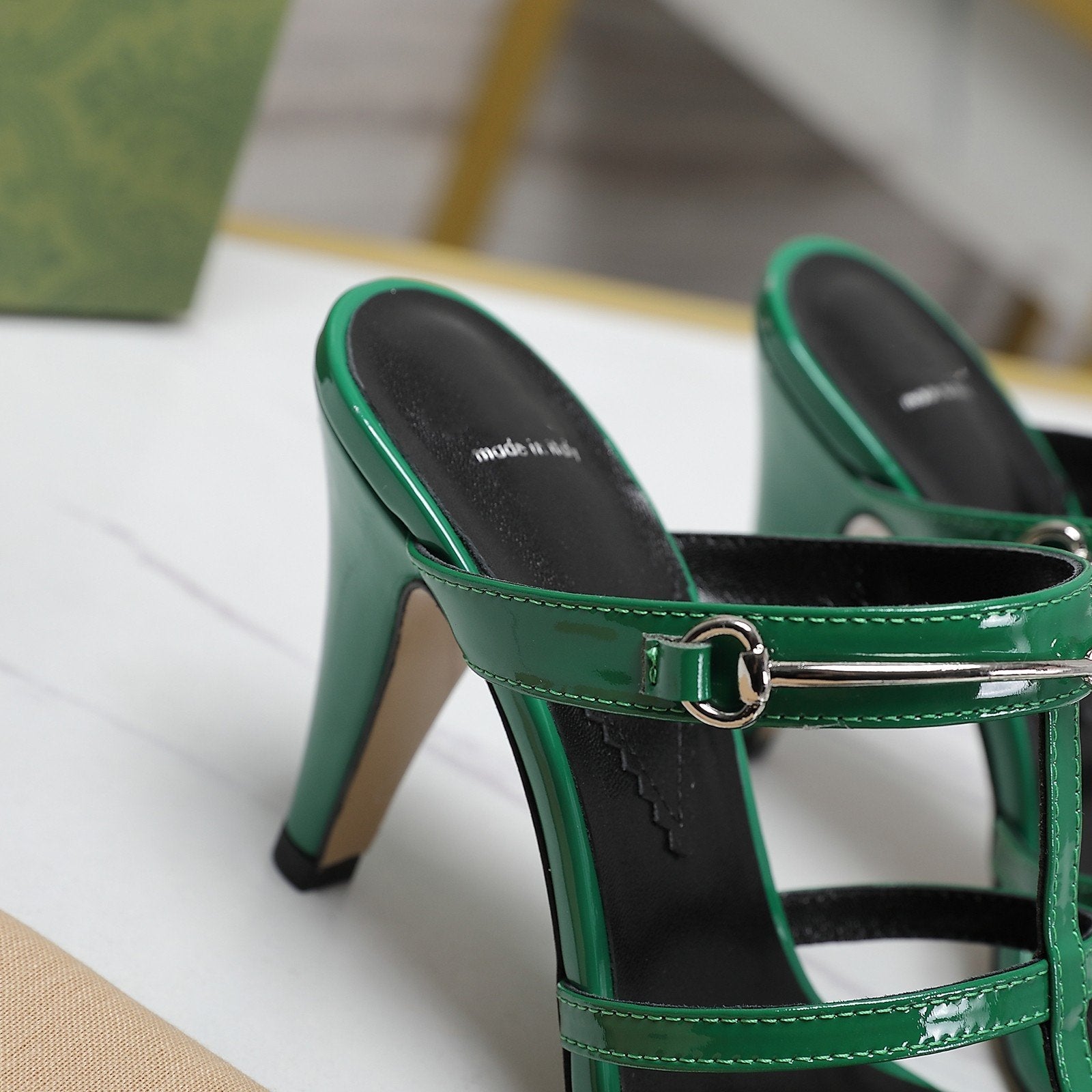 GUCCI SLIM HORSEBIT SLIDE SANDAL GREEN