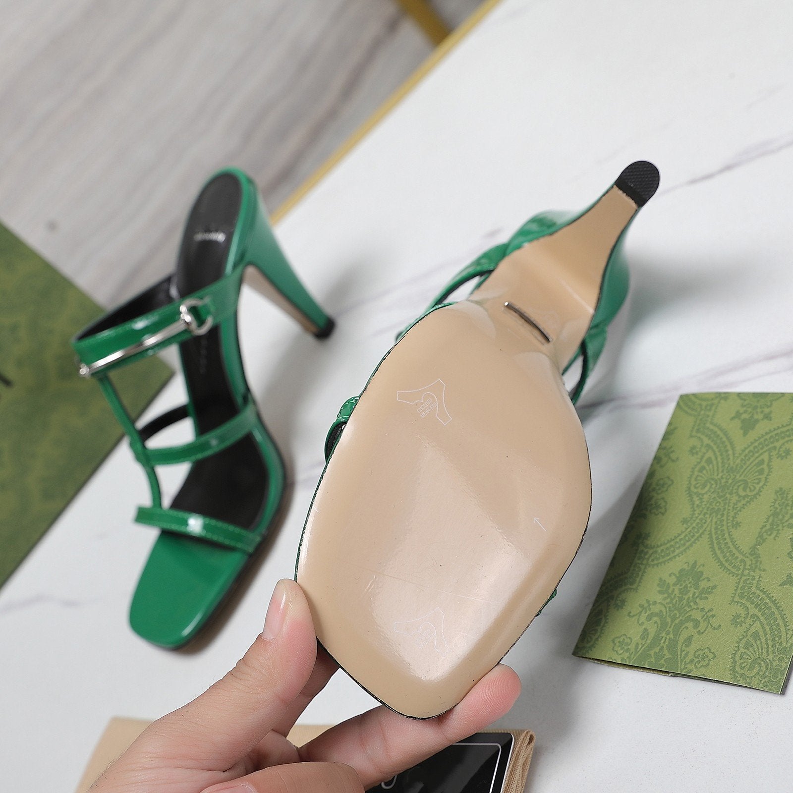 GUCCI SLIM HORSEBIT SLIDE SANDAL GREEN