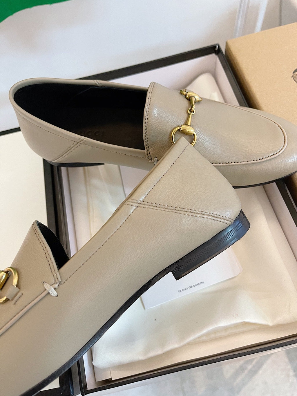 GUCCI LOAFERS MULES BEIGE